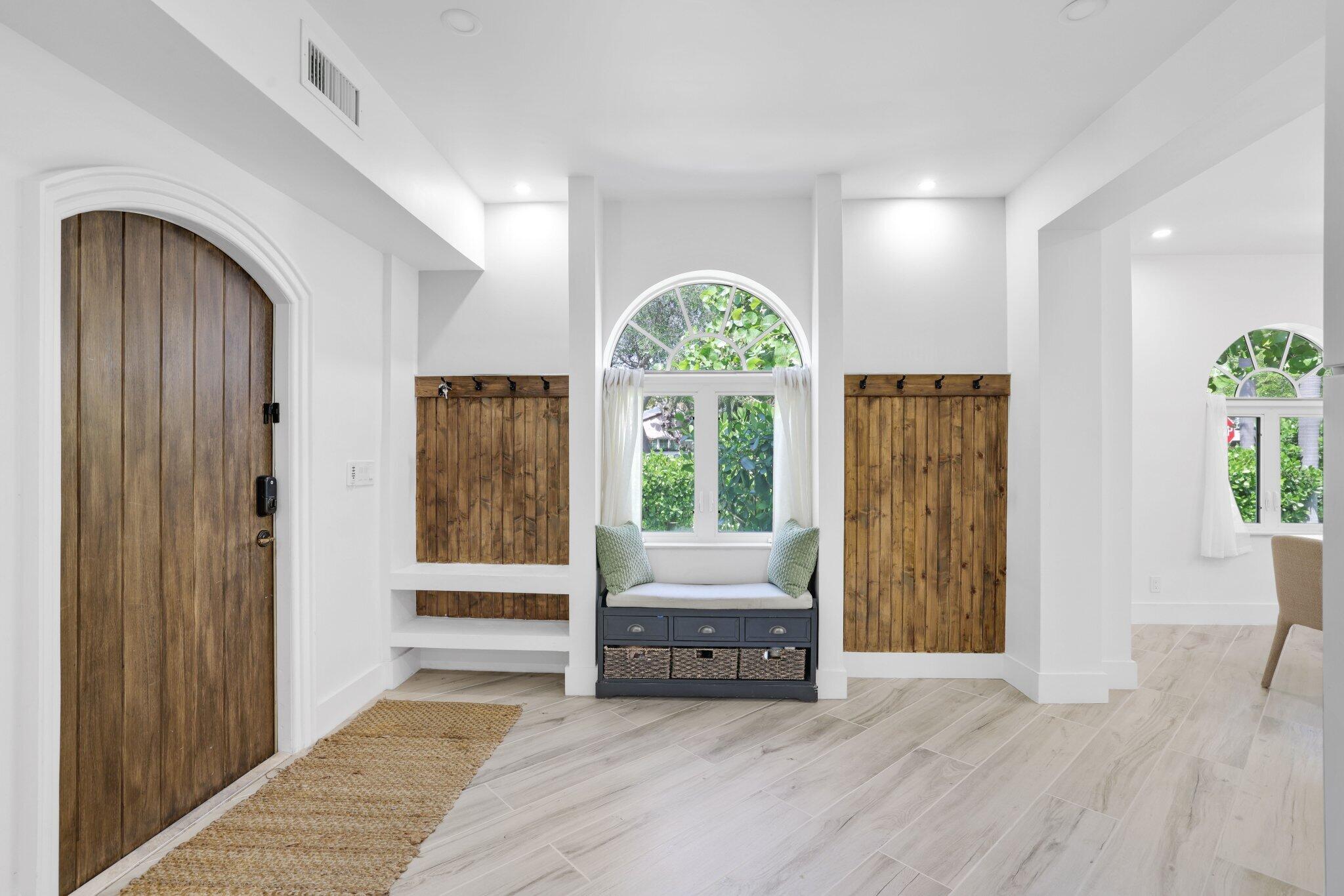 706 Sunset Road Property Photo 10