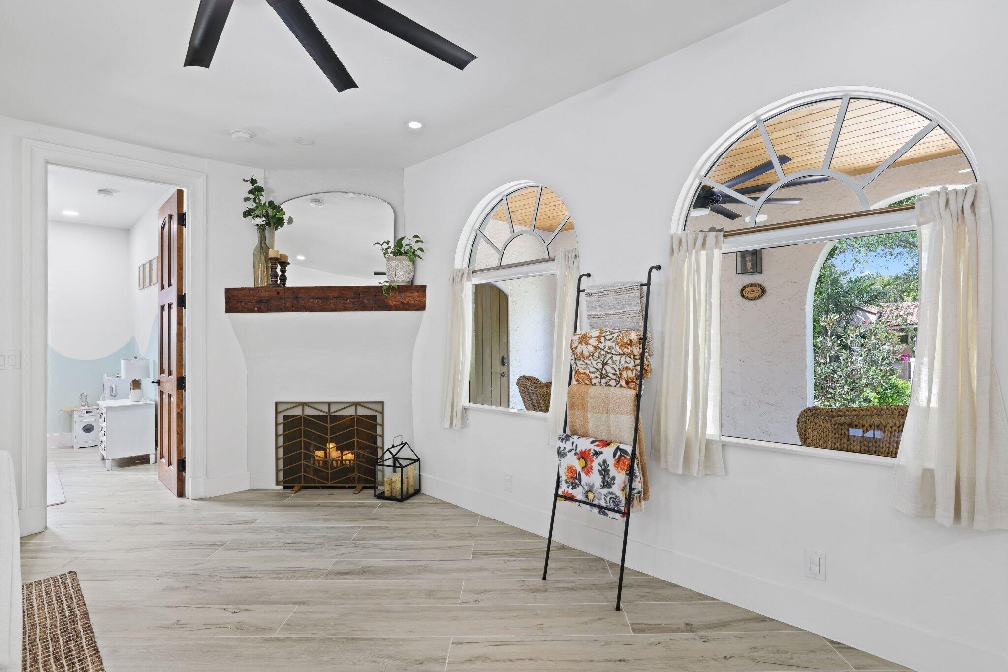 706 Sunset Road Property Photo 17