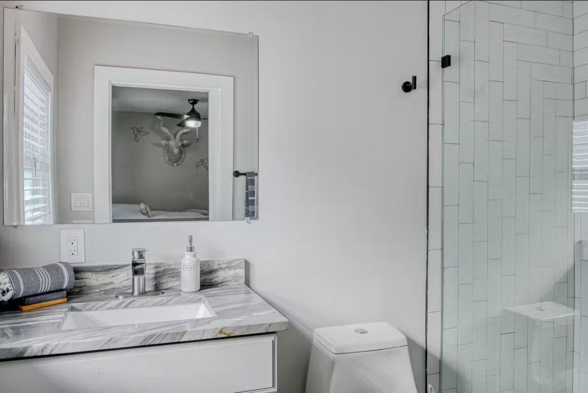 706 Sunset Road Property Photo 75