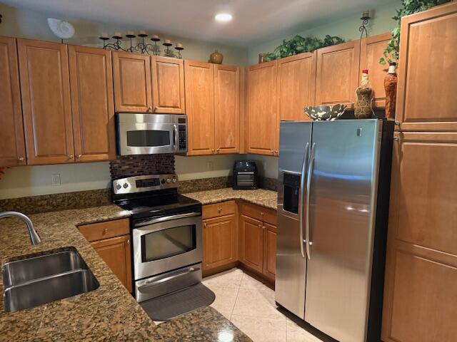 3171 SW Otter Lane Property Photo 1