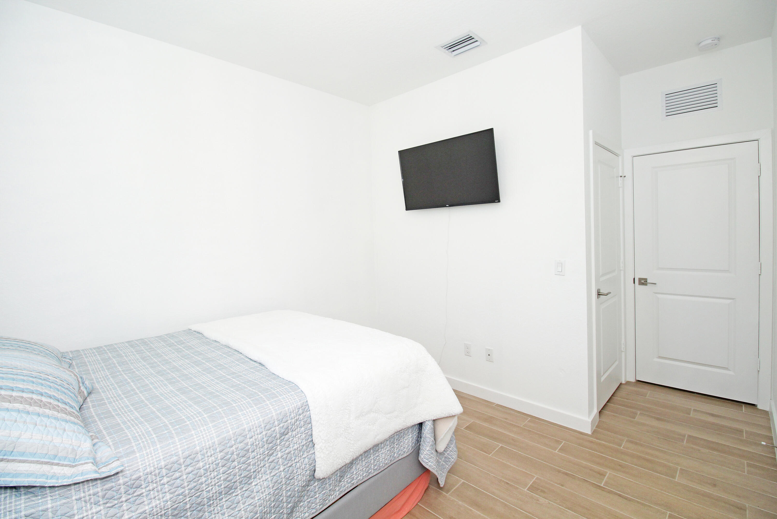 2549 Timber Forest Drive Property Photo 20