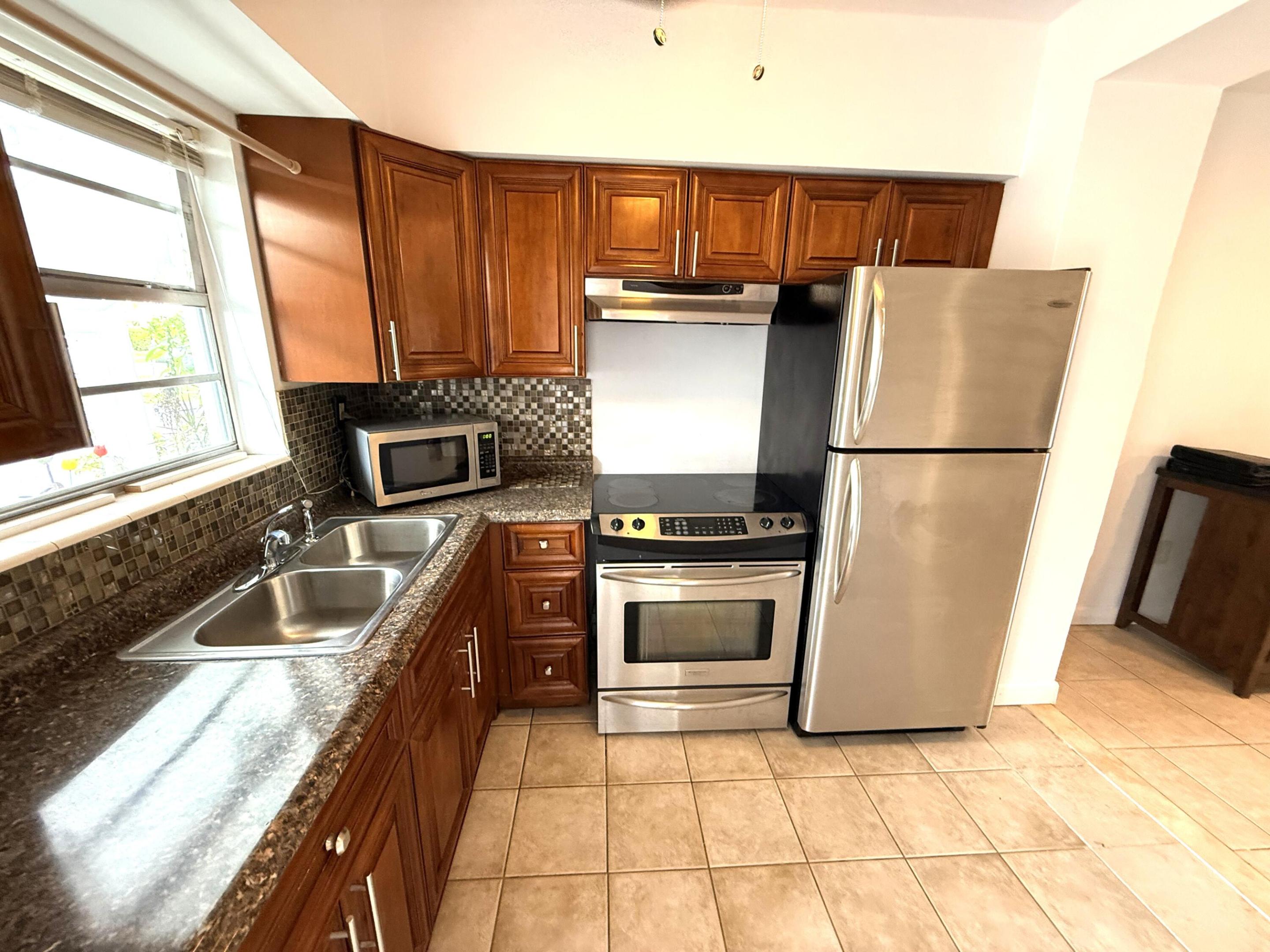 6560 Winfield Boulevard 102 Property Photo 4