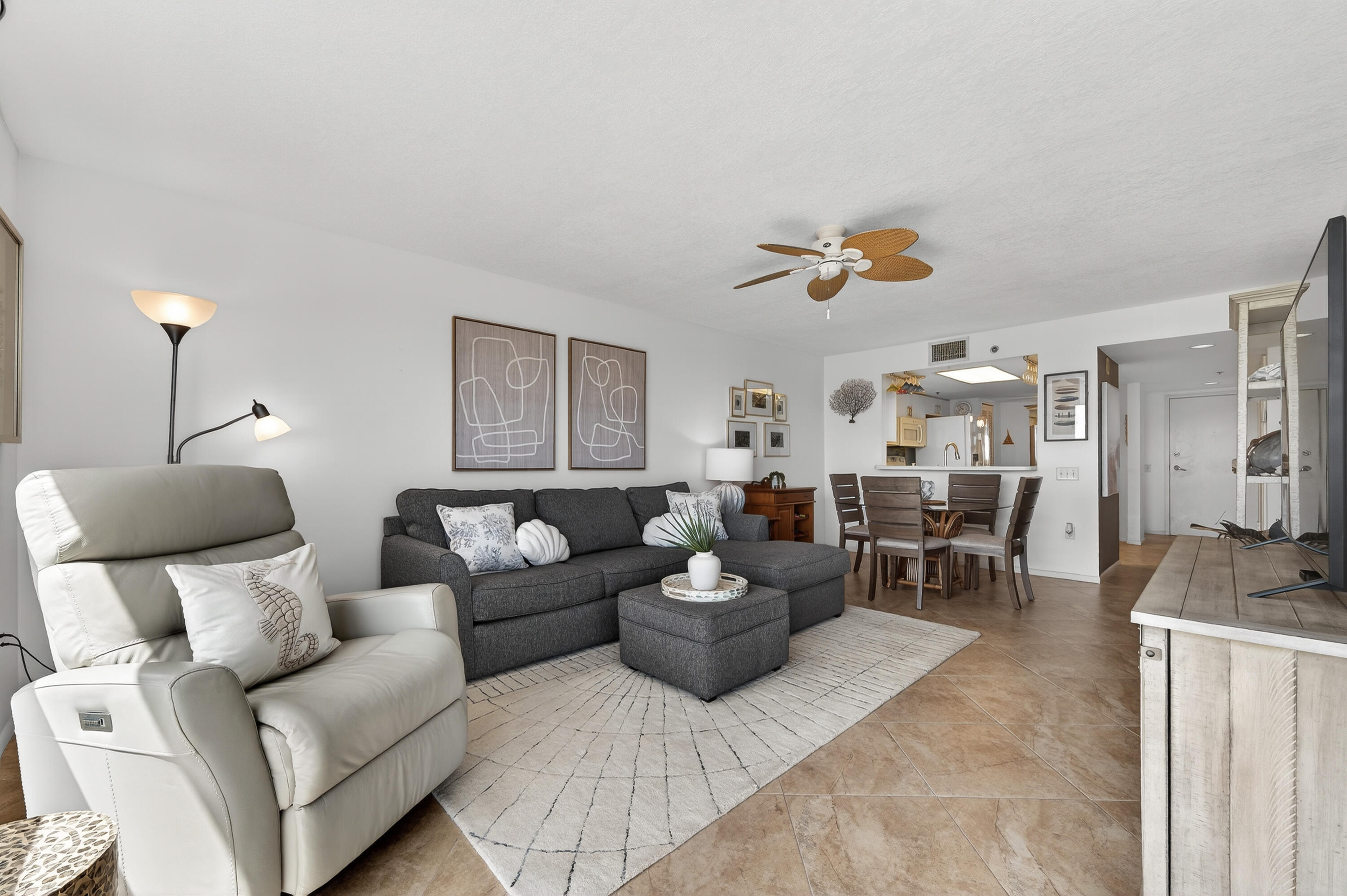 2700 N Hwy A1a 507 Property Photo 6