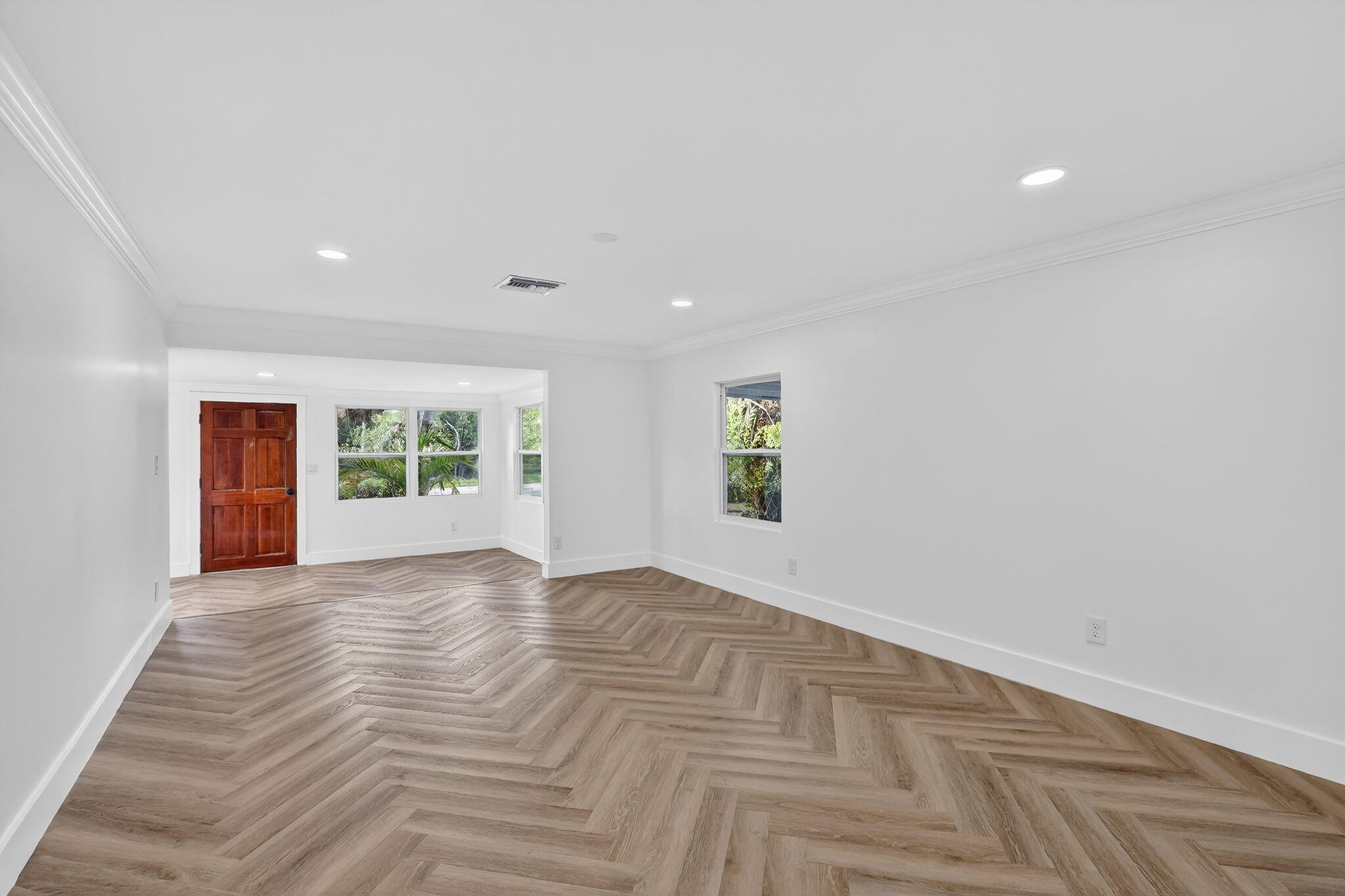 2302 Cortez Boulevard Property Photo 6