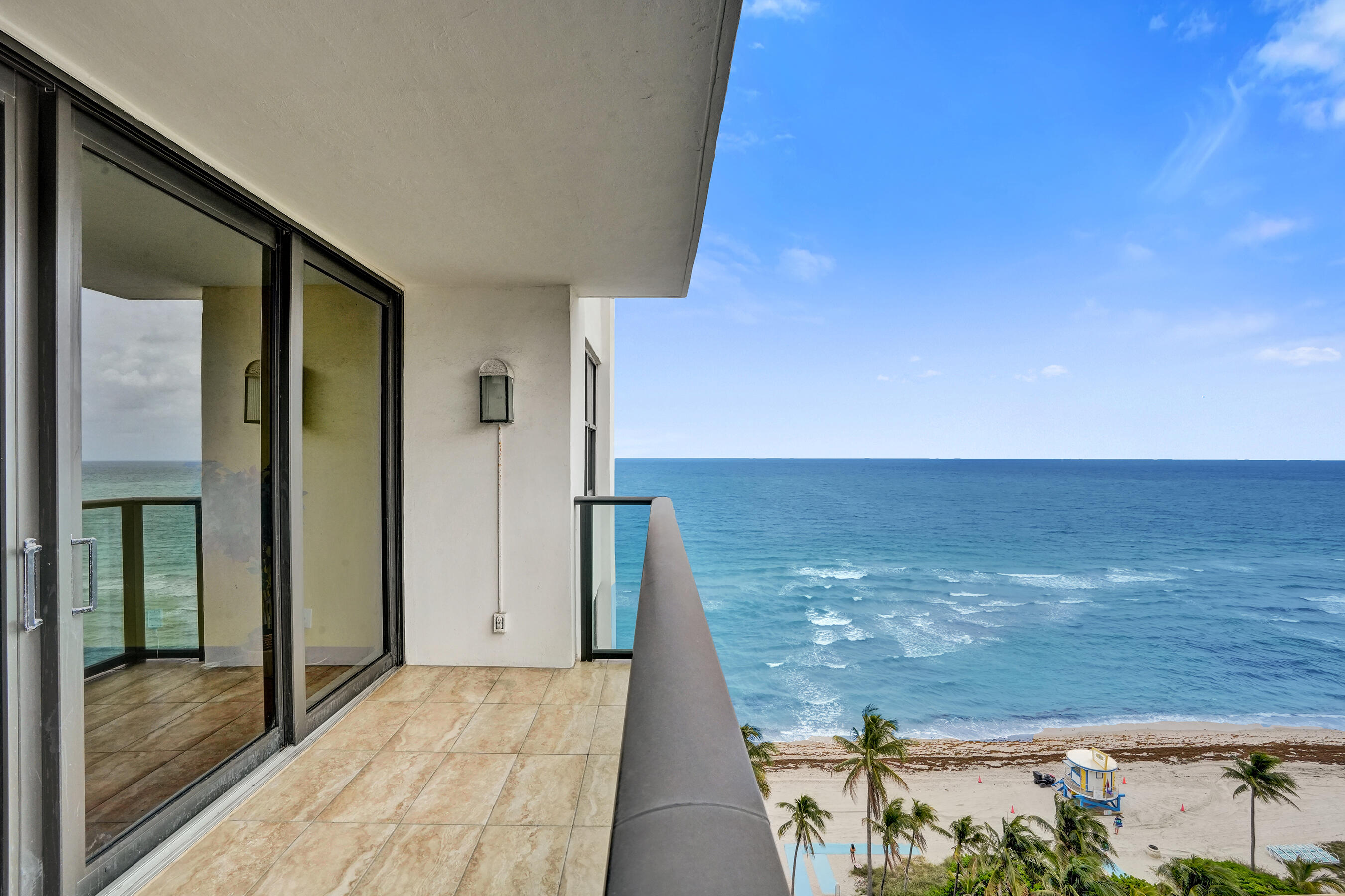 2301 S Ocean Drive 1408 Property Photo 11
