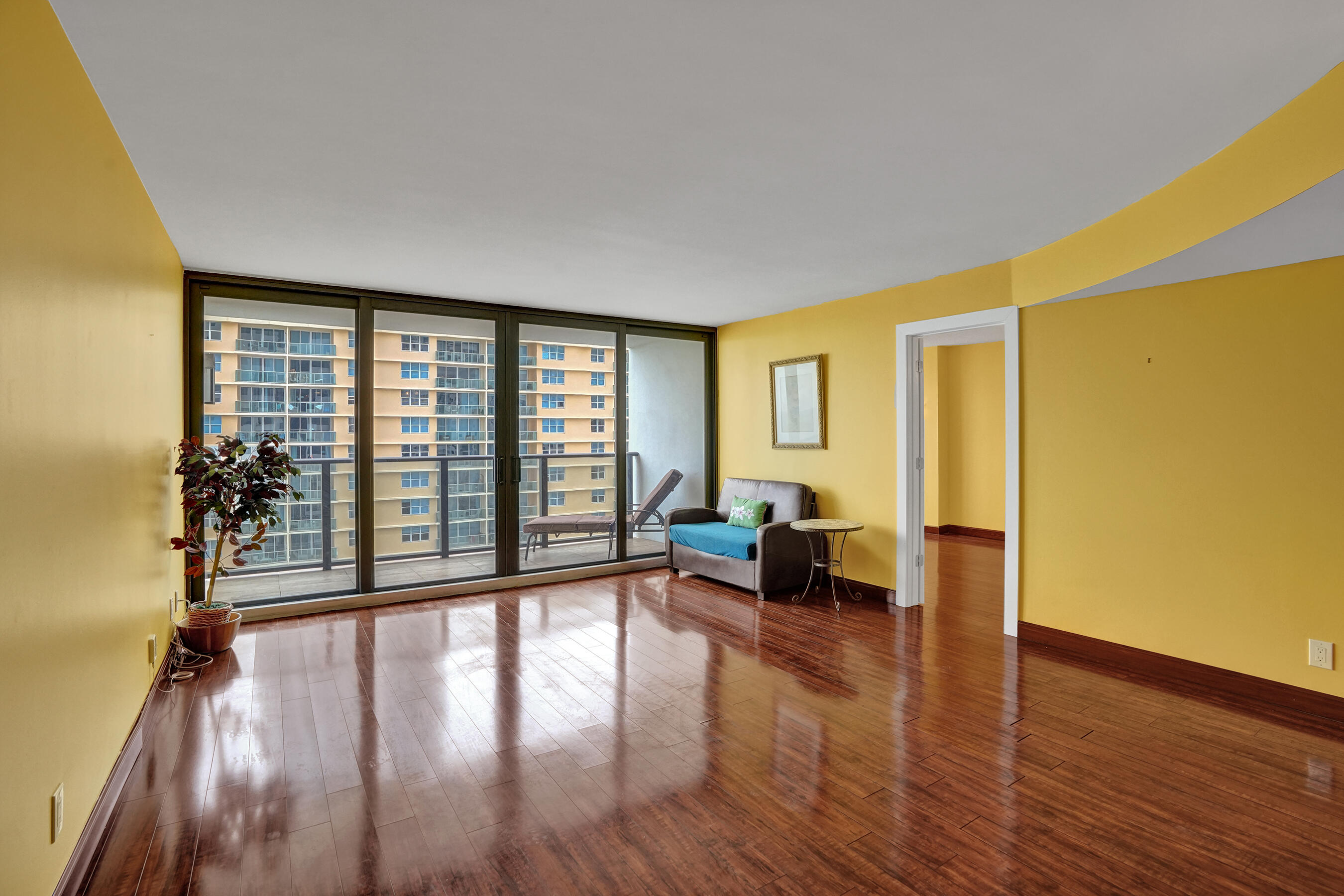 2301 S Ocean Drive 1408 Property Photo 21