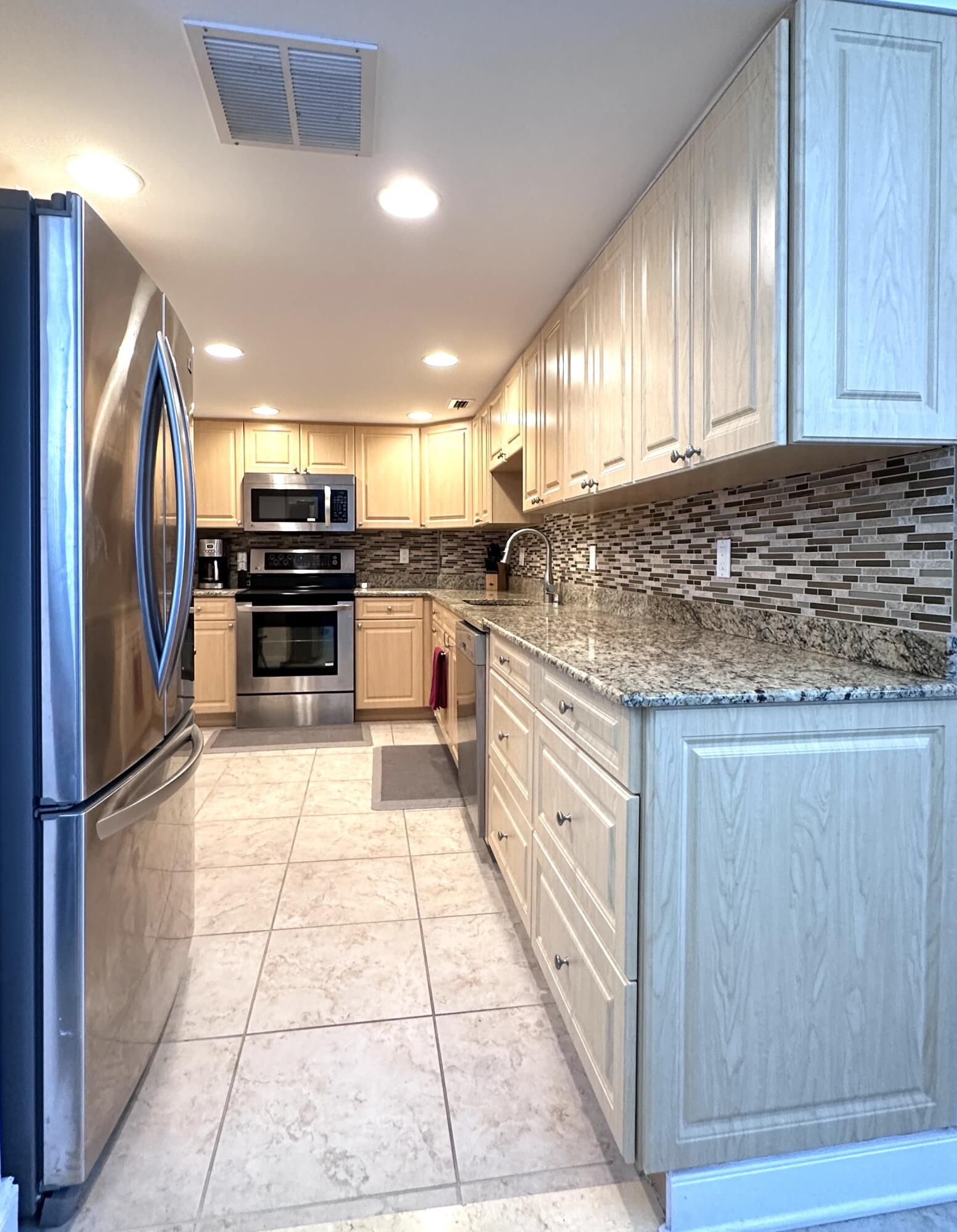 3450 S Ocean Boulevard 5030 Property Photo 10