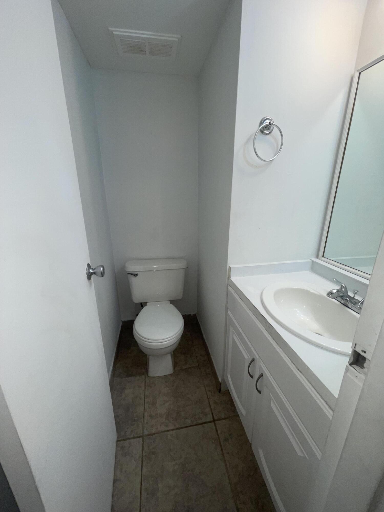 4344 Nw 9th Avenue 9-3f Property Photo 10