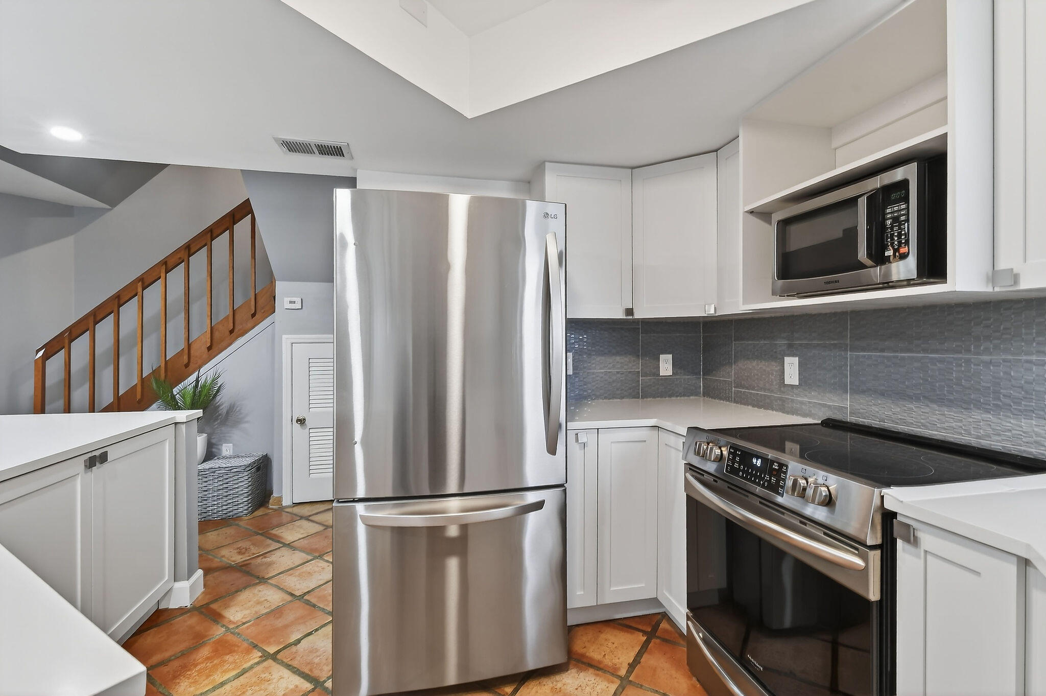 170 Seabreeze Circle Property Photo 15