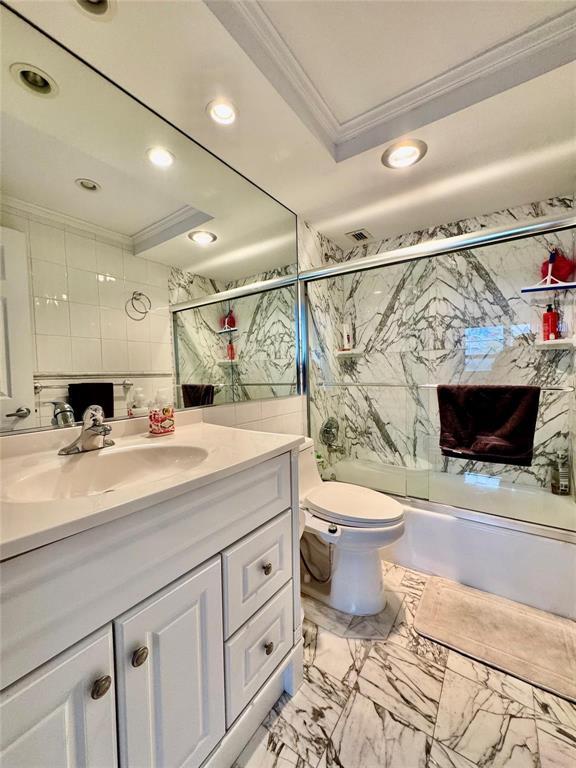 133 N Pompano Beach Boulevard 108 Property Photo 22