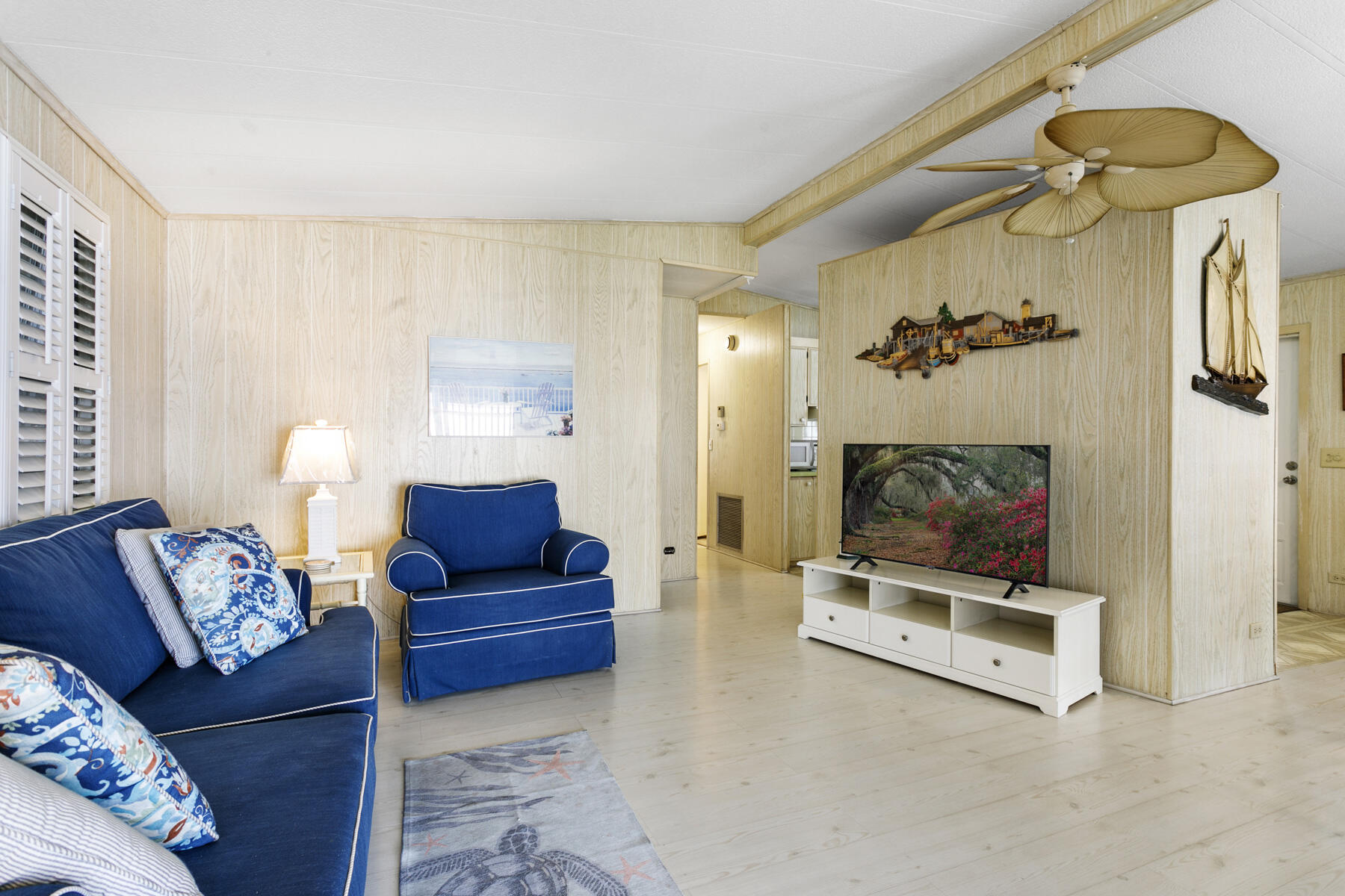 18007 Huapi Bay Property Photo 3