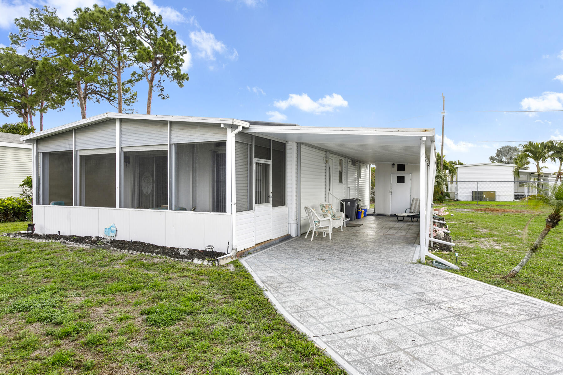 18007 Huapi Bay Property Photo 19
