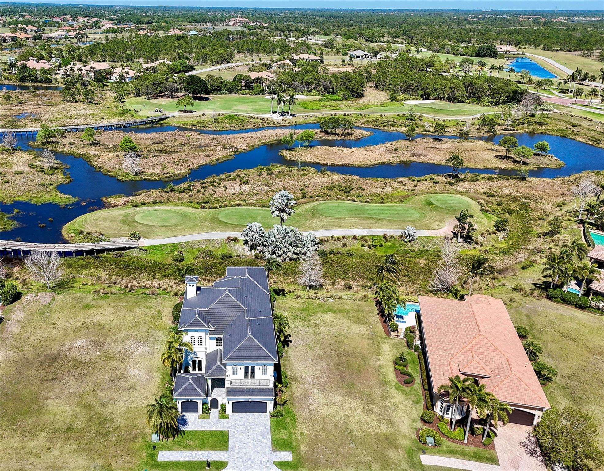 166 Se Bella Strano Property Photo 2