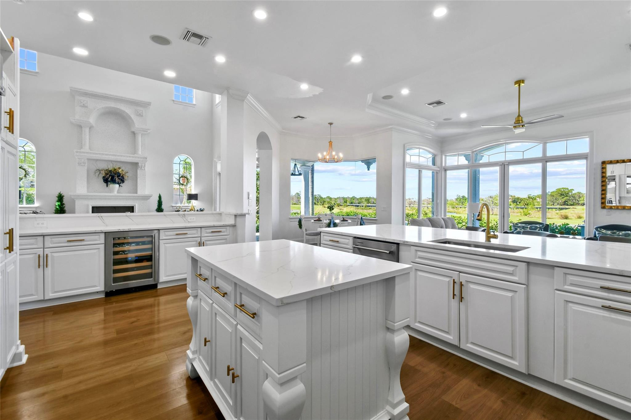 166 Se Bella Strano Property Photo 11