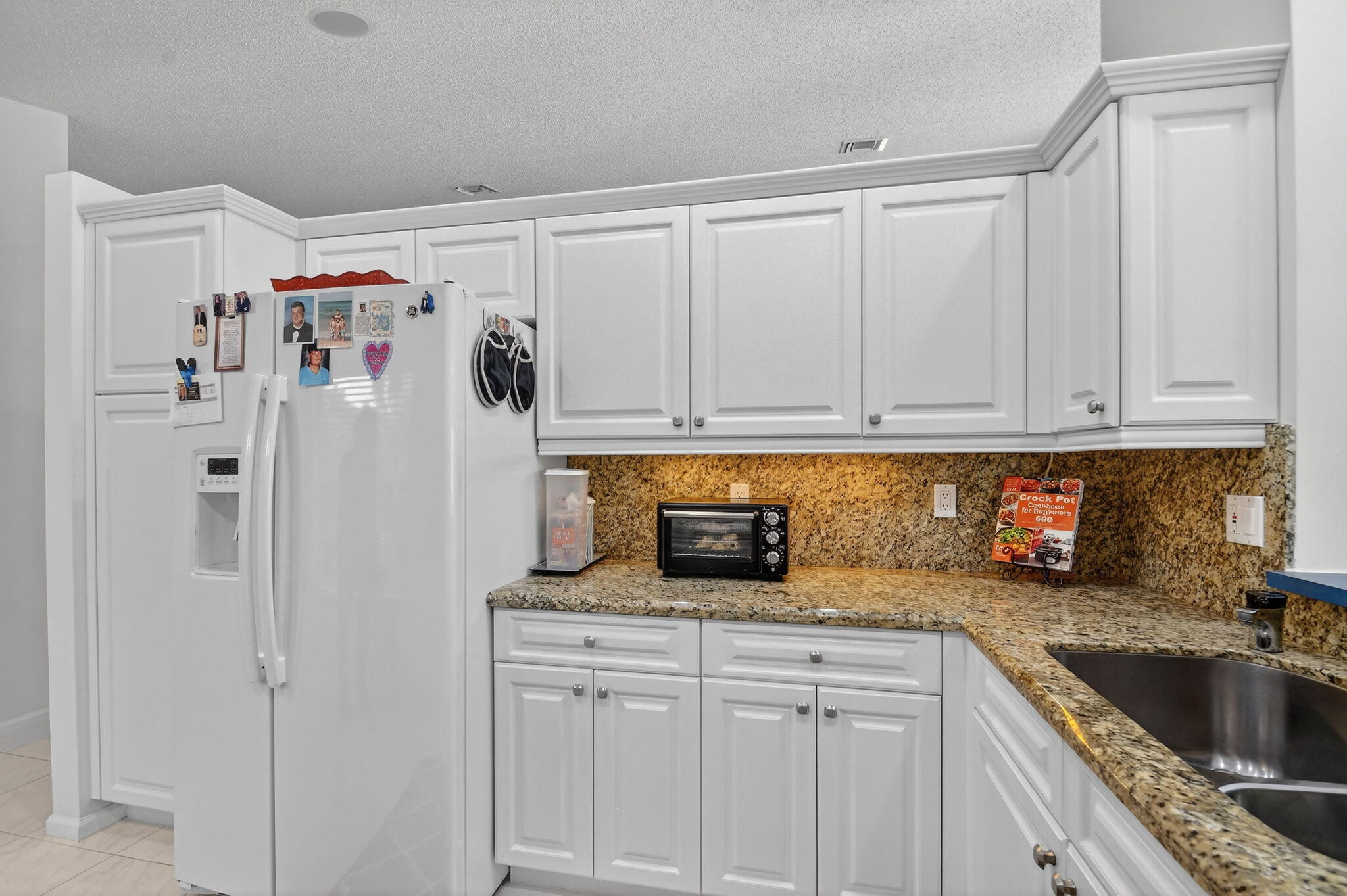 9718 Harbour Lake Circle Property Photo 14