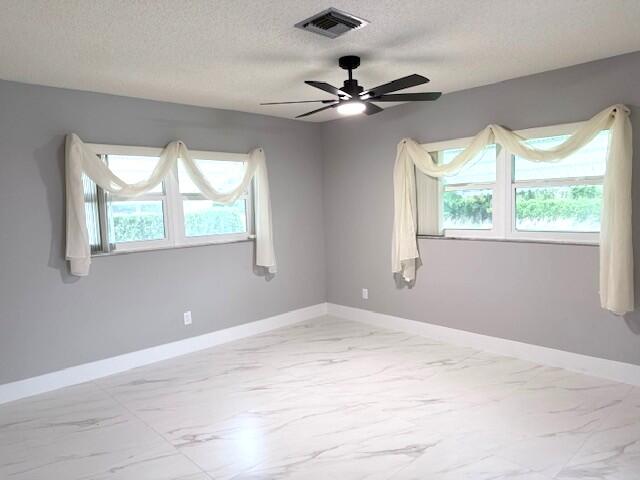 944 Savannas Point Drive A Property Photo 15