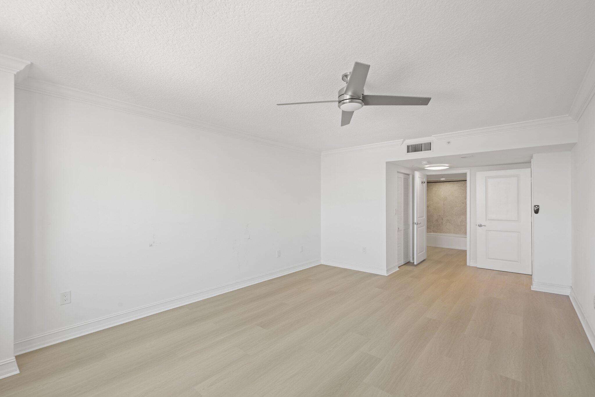 99 Se Mizner Boulevard 609 Property Photo 27