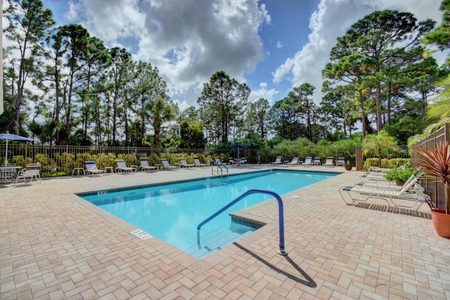 903 Harbour Pointe Way Property Photo 20