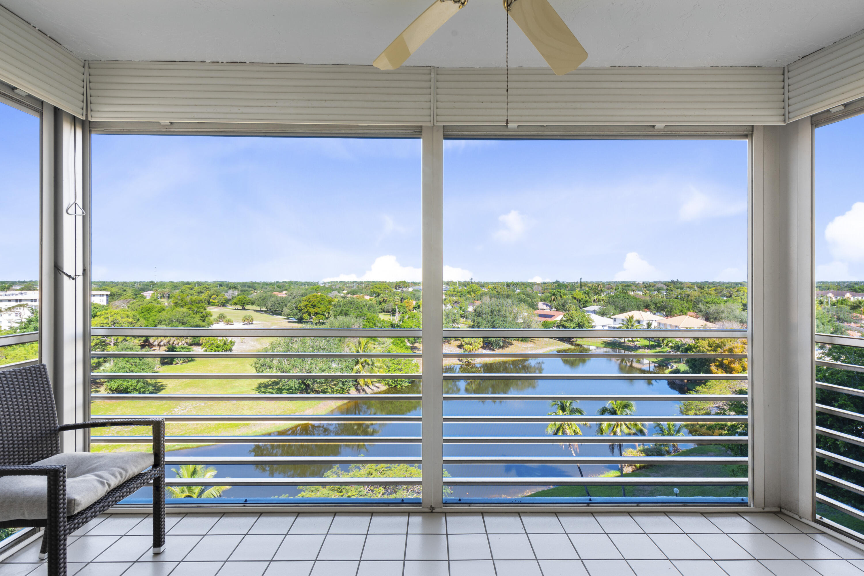 3499 Oaks Way 806 Property Photo 1
