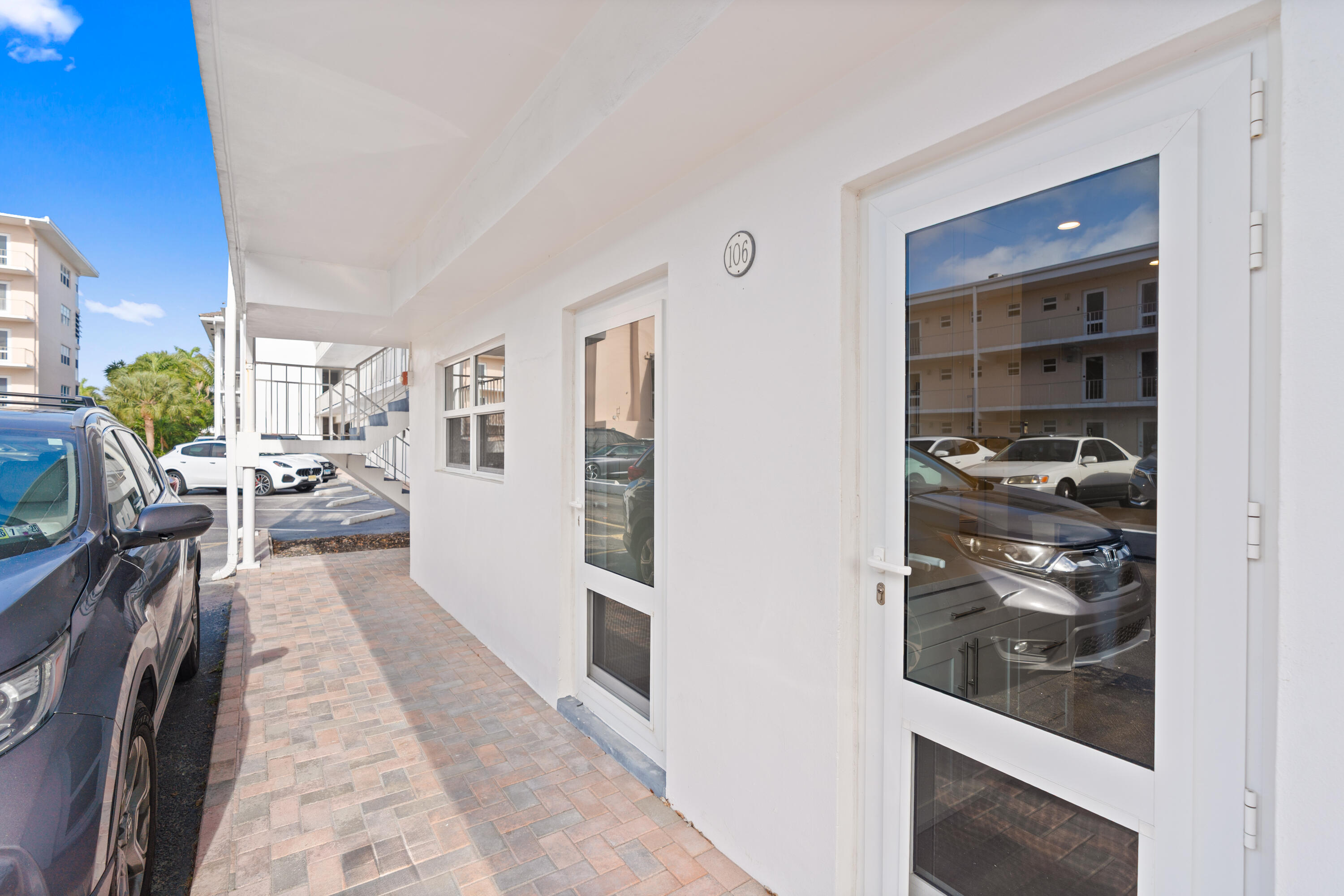 1461 S Ocean Boulevard 106 Property Photo 16