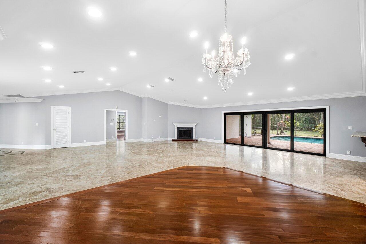 2150 Nw 23rd Way Property Photo 10