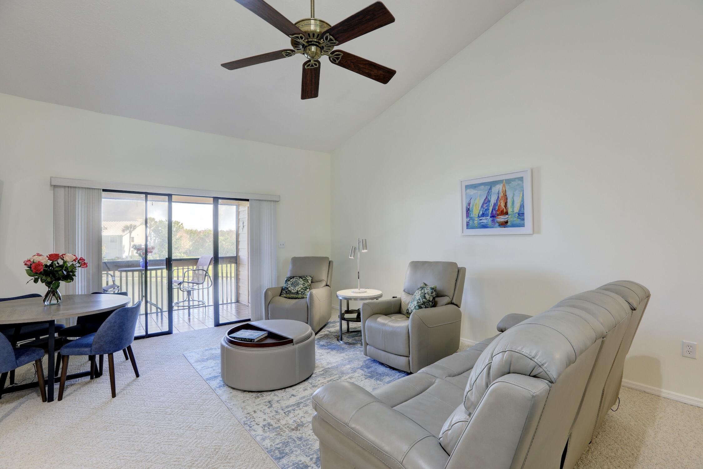 5720 Pelican Pointe Drive 3 Property Photo 32