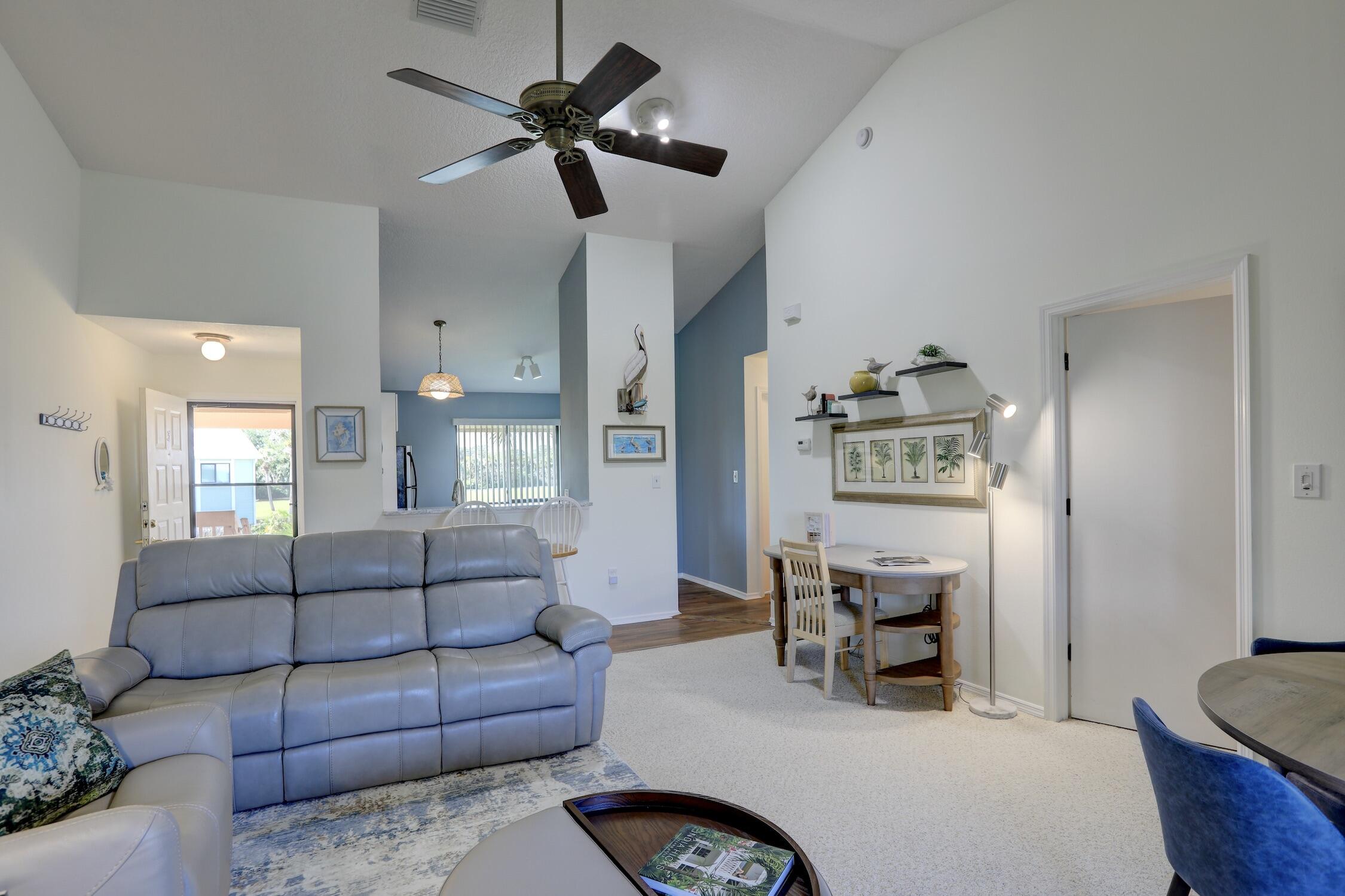 5720 Pelican Pointe Drive 3 Property Photo 39