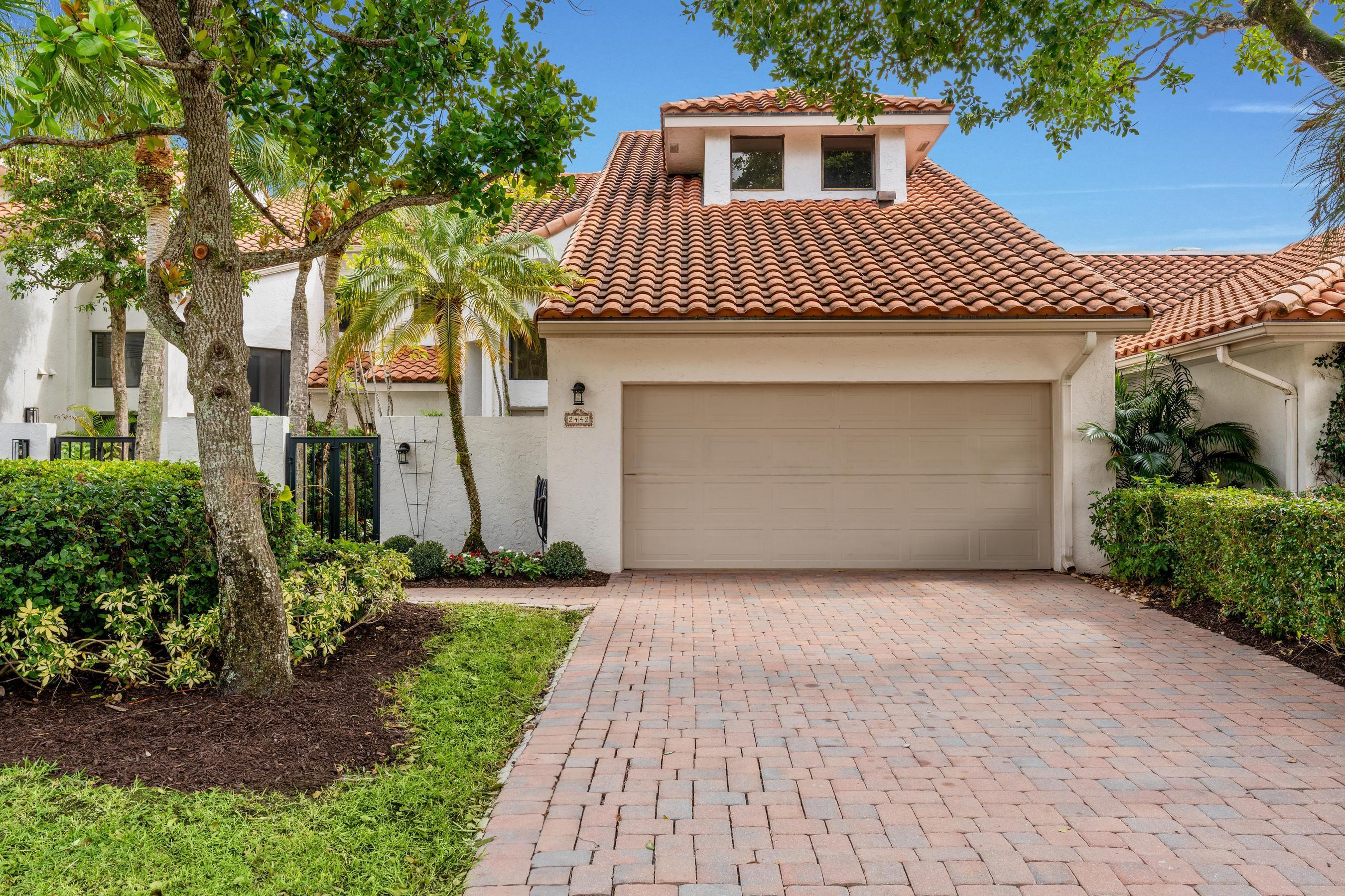 2442 Windsor Way Court Property Photo 45