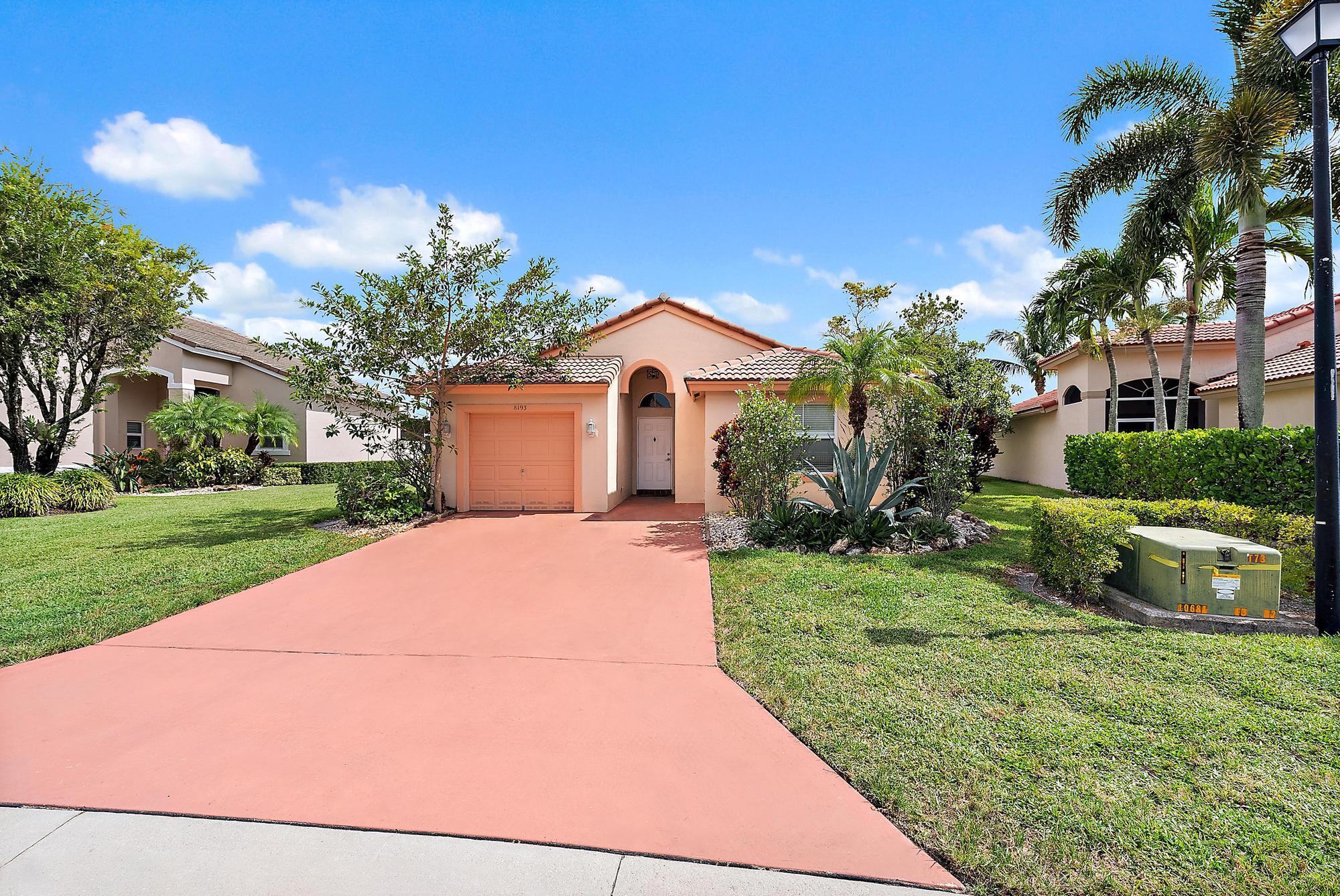 8193 Pelican Harbour Drive Property Photo 3