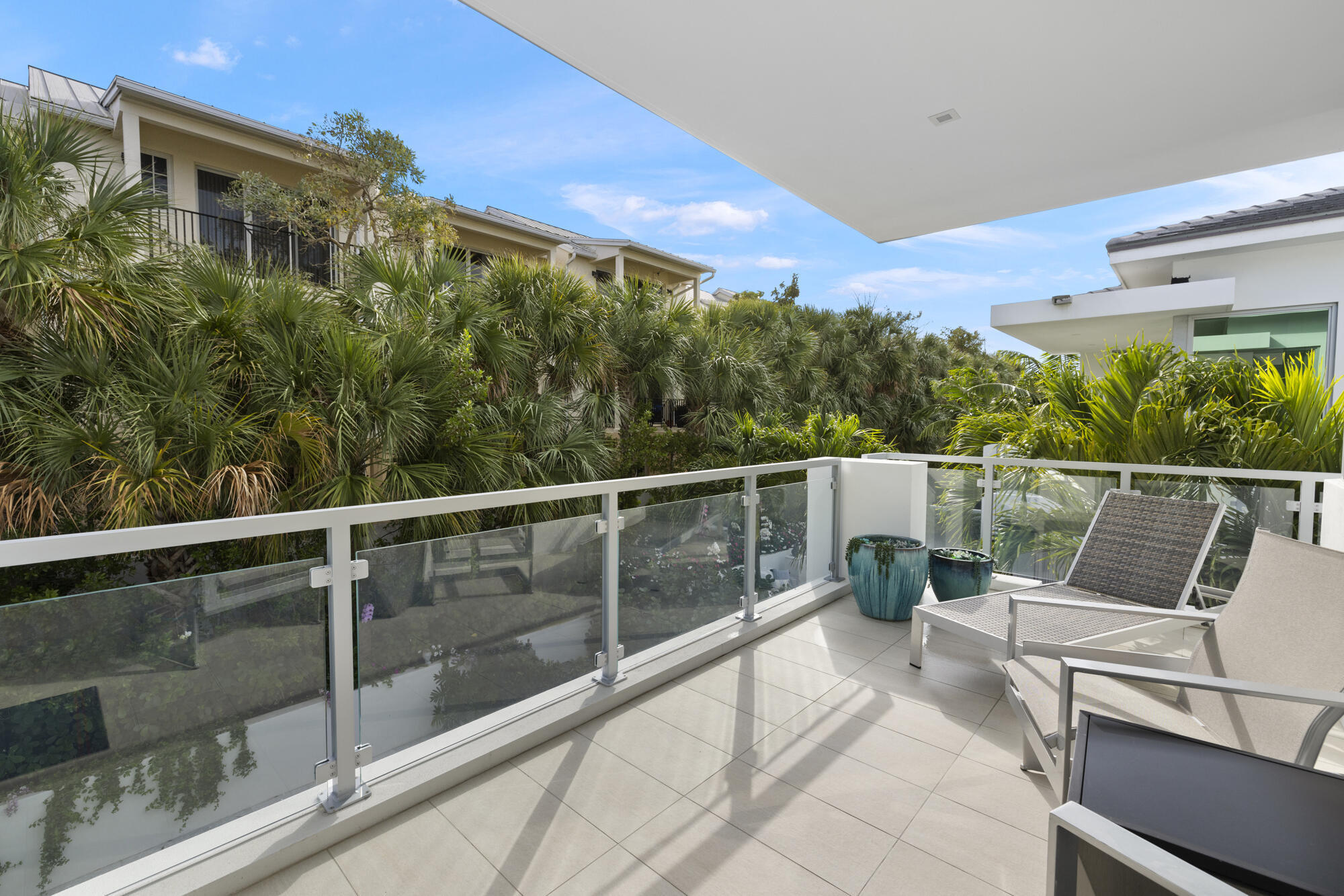 402 Ocean One Lane Property Photo 15