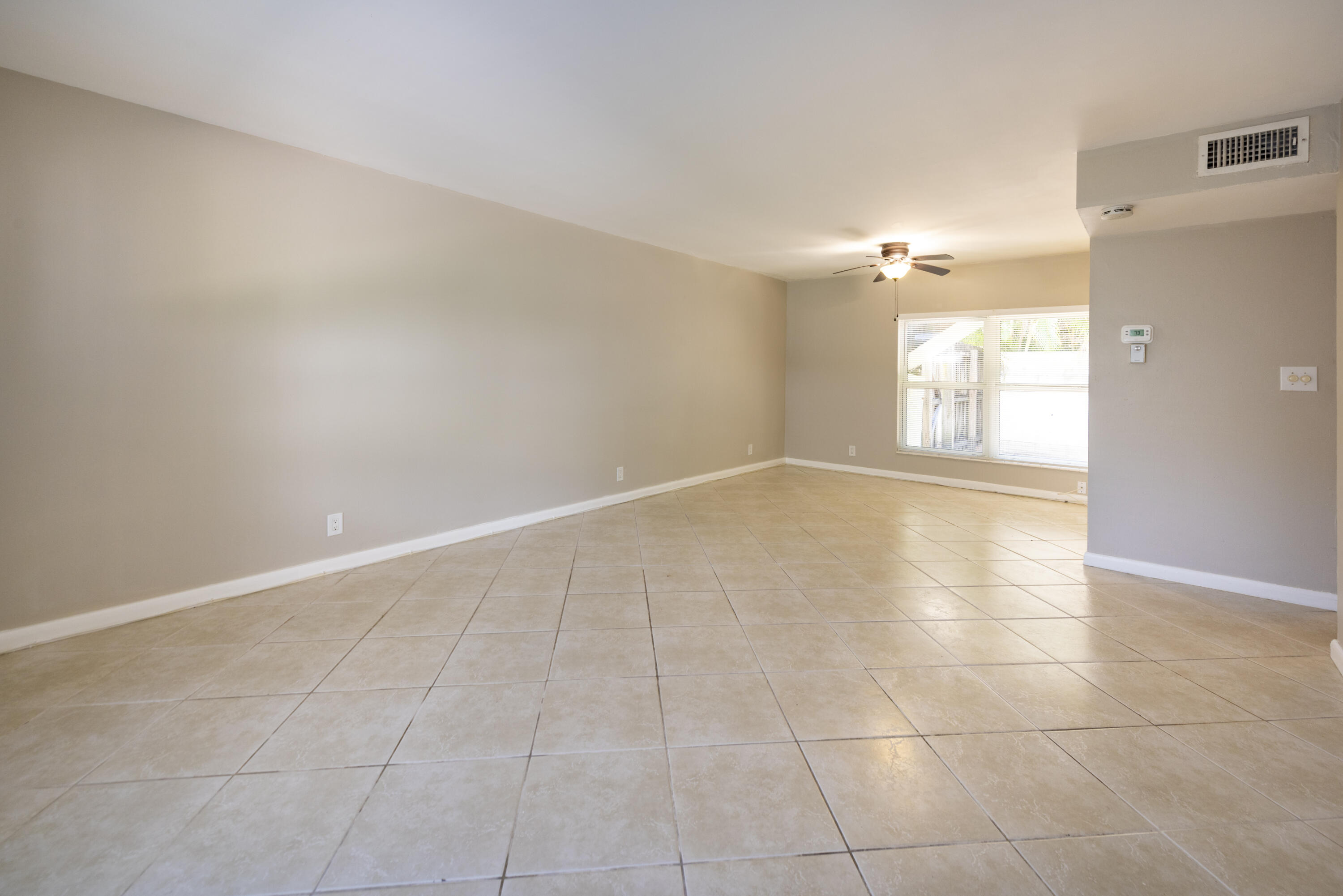 1015 Ne 9th Avenue 2 Property Photo 13