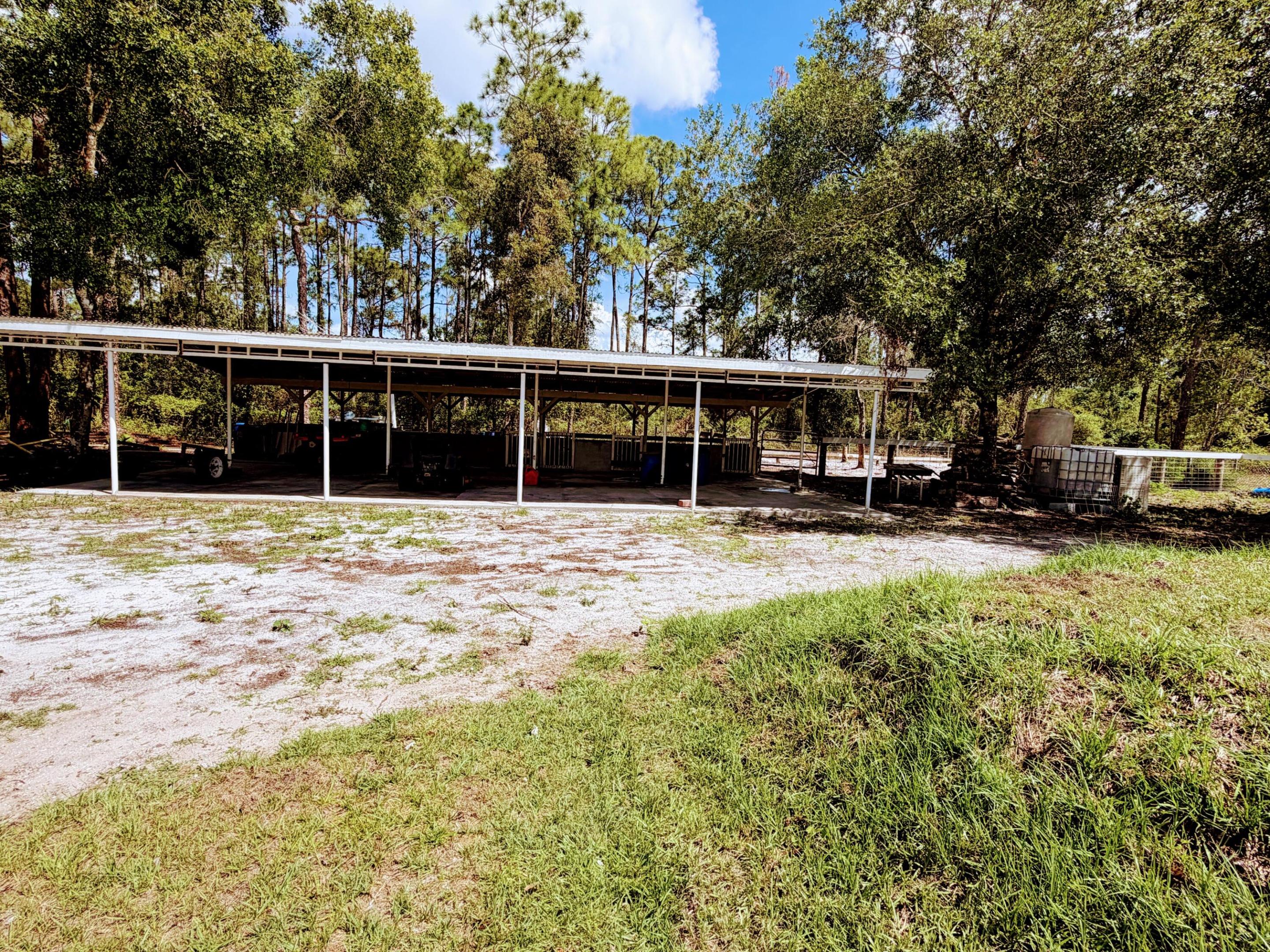 1101 Yeehaw Avenue Property Photo 15