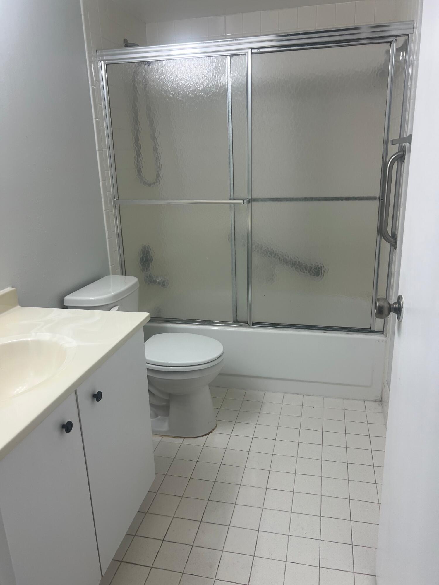 3402 Bimini Lane E2 Property Photo 14