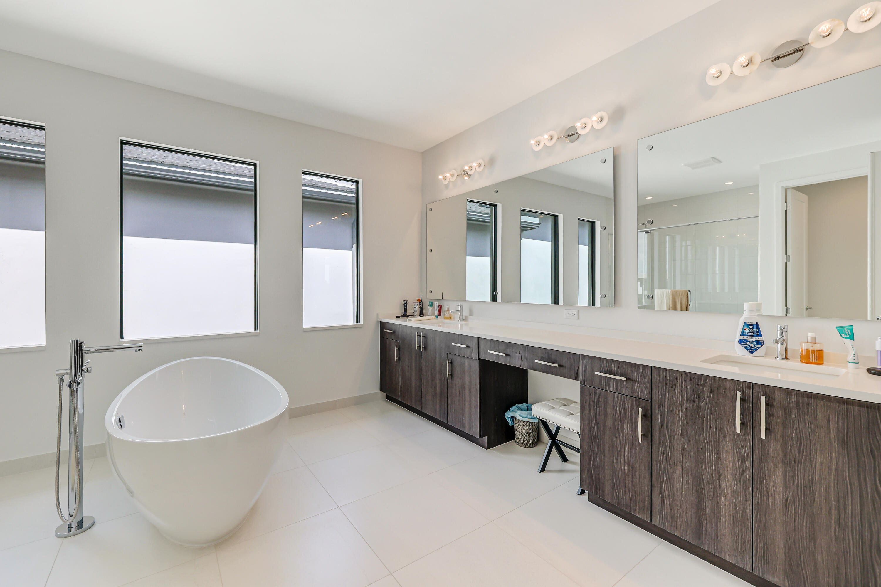 8283 Royal County Down Road Property Photo 44