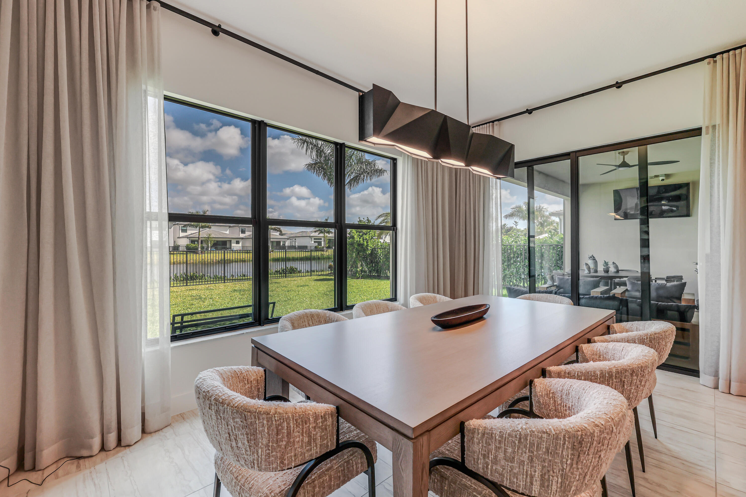 8283 Royal County Down Road Property Photo 20