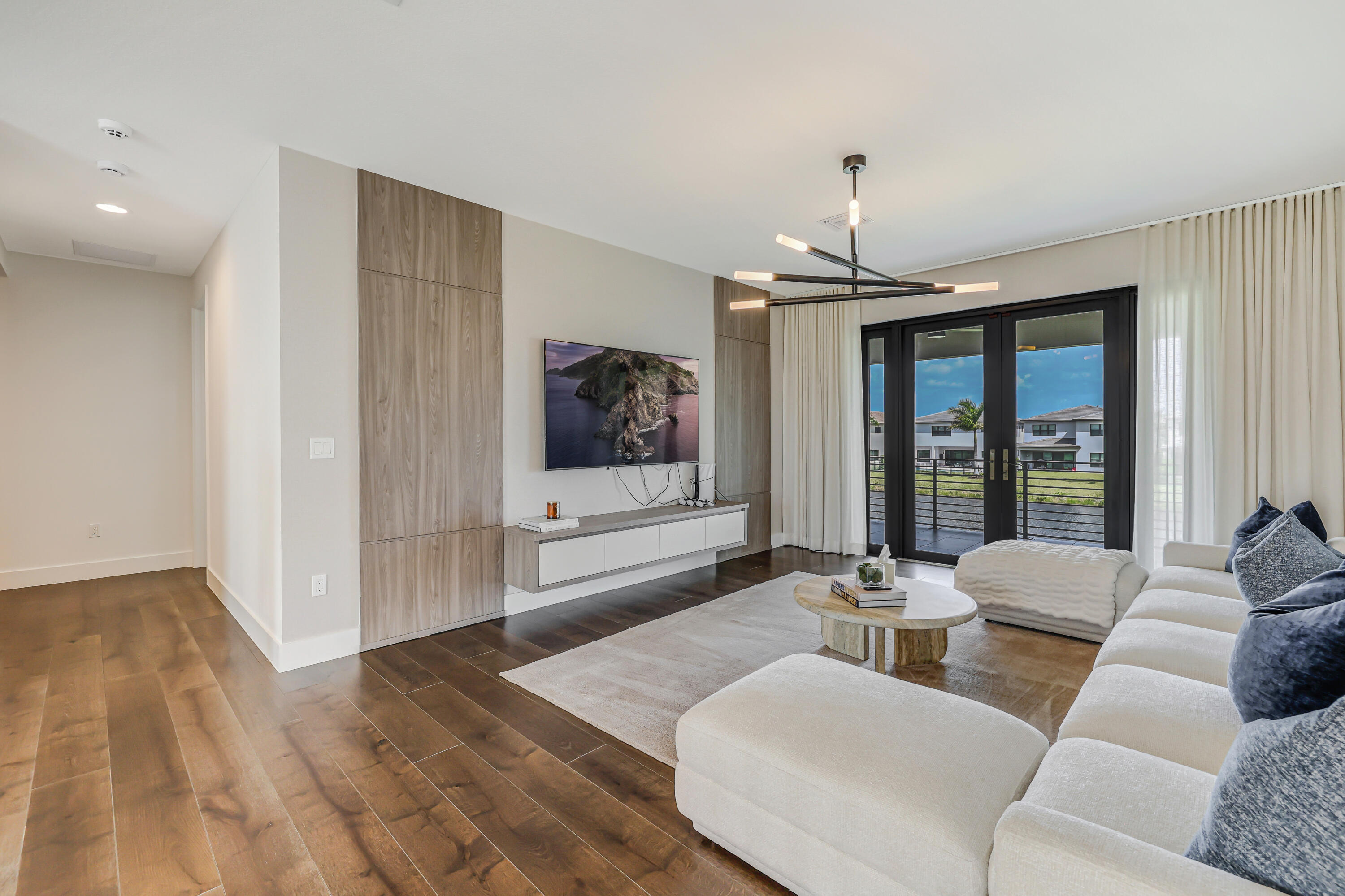 8283 Royal County Down Road Property Photo 28