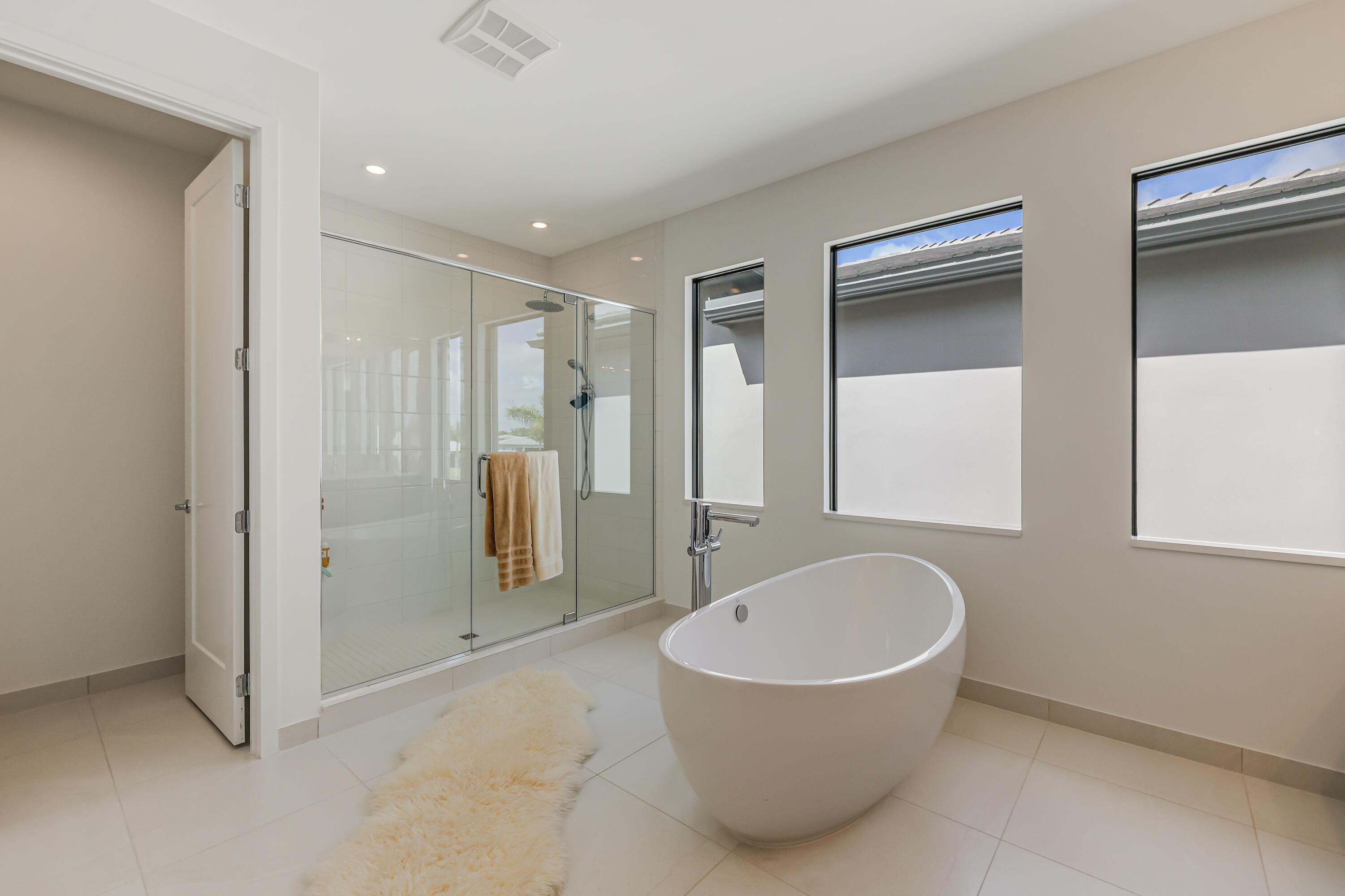 8283 Royal County Down Road Property Photo 45