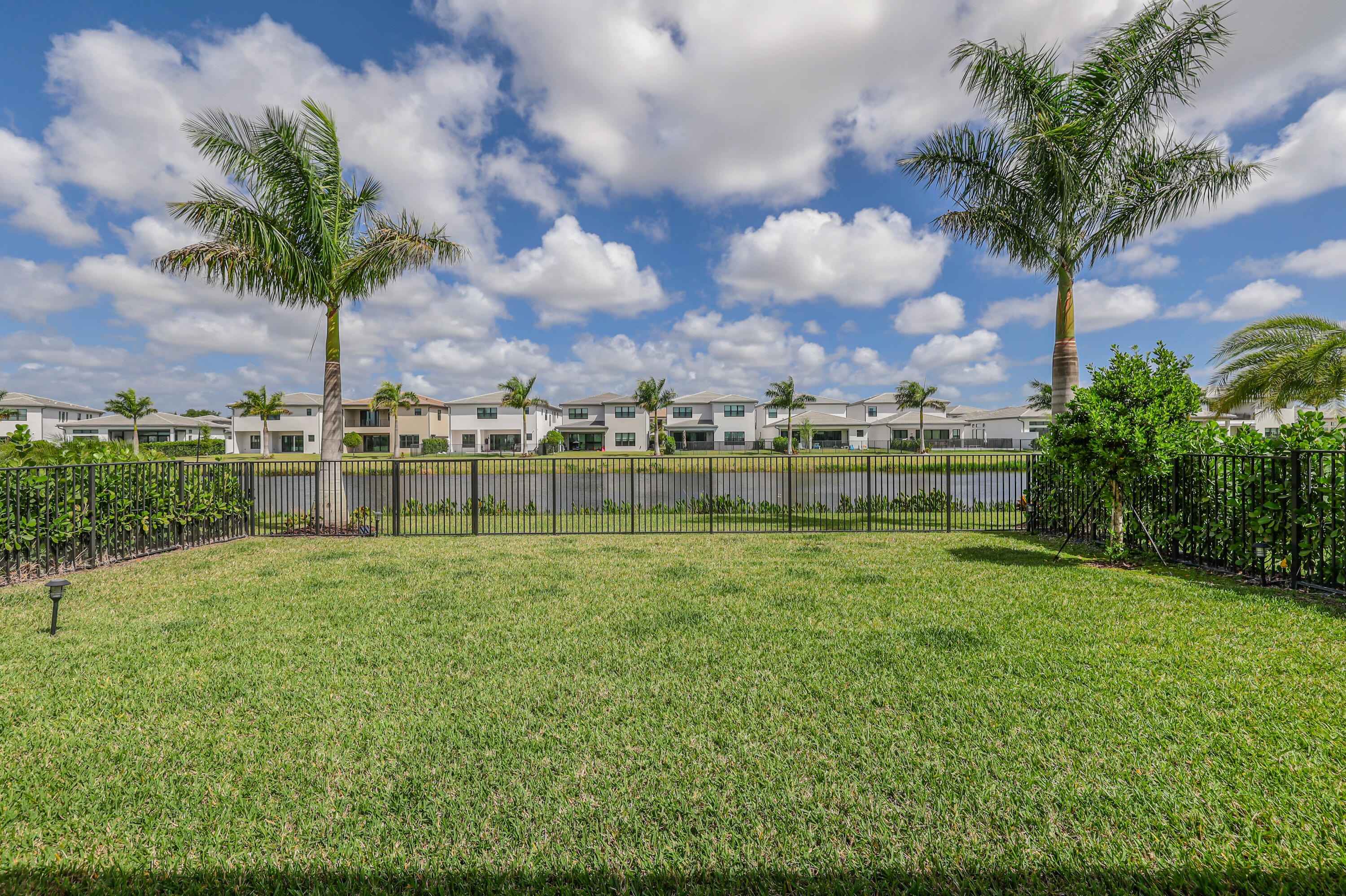 8283 Royal County Down Road Property Photo 62