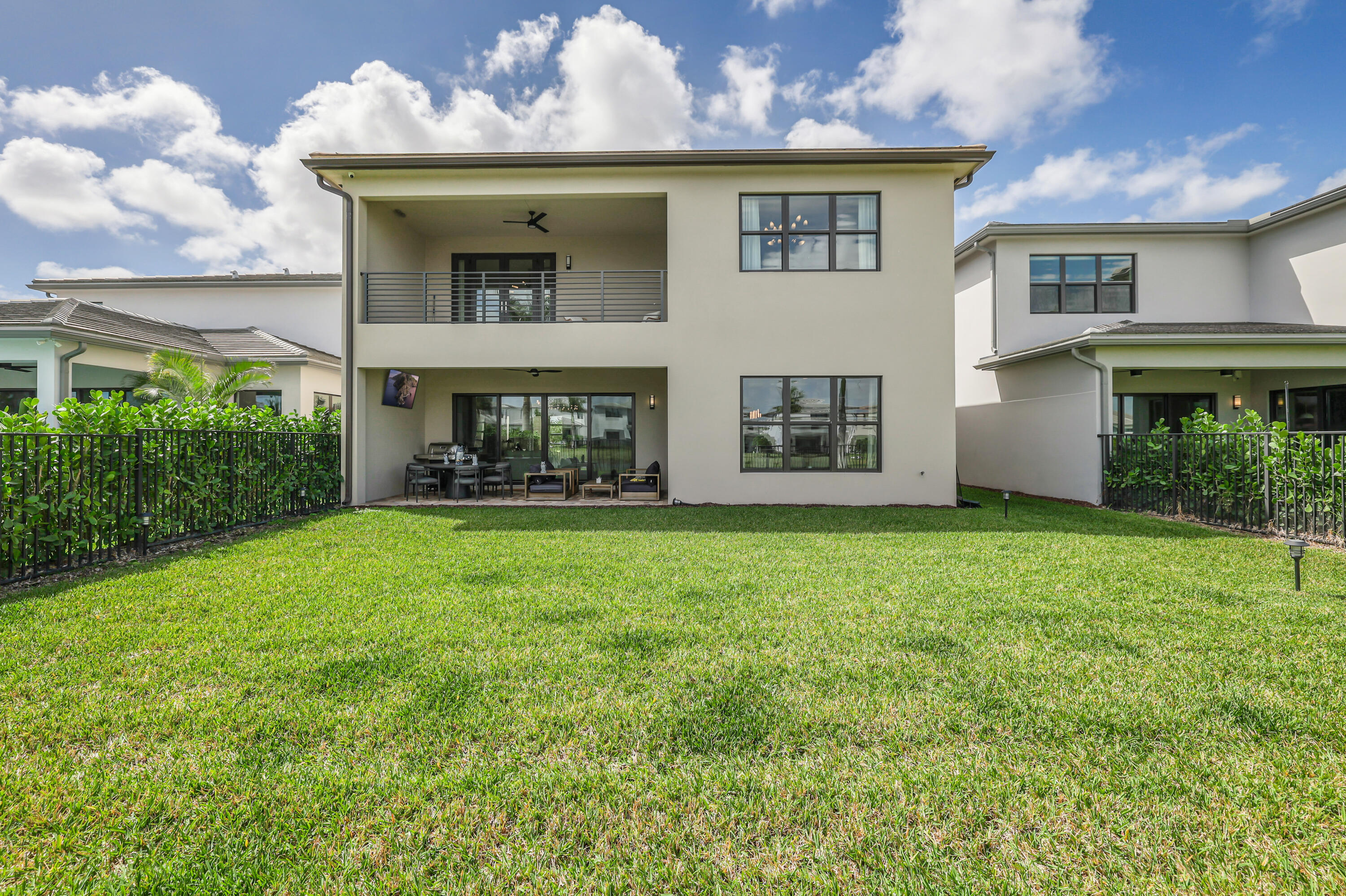 8283 Royal County Down Road Property Photo 65