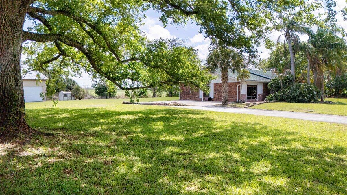 2531 River Road Property Photo 6