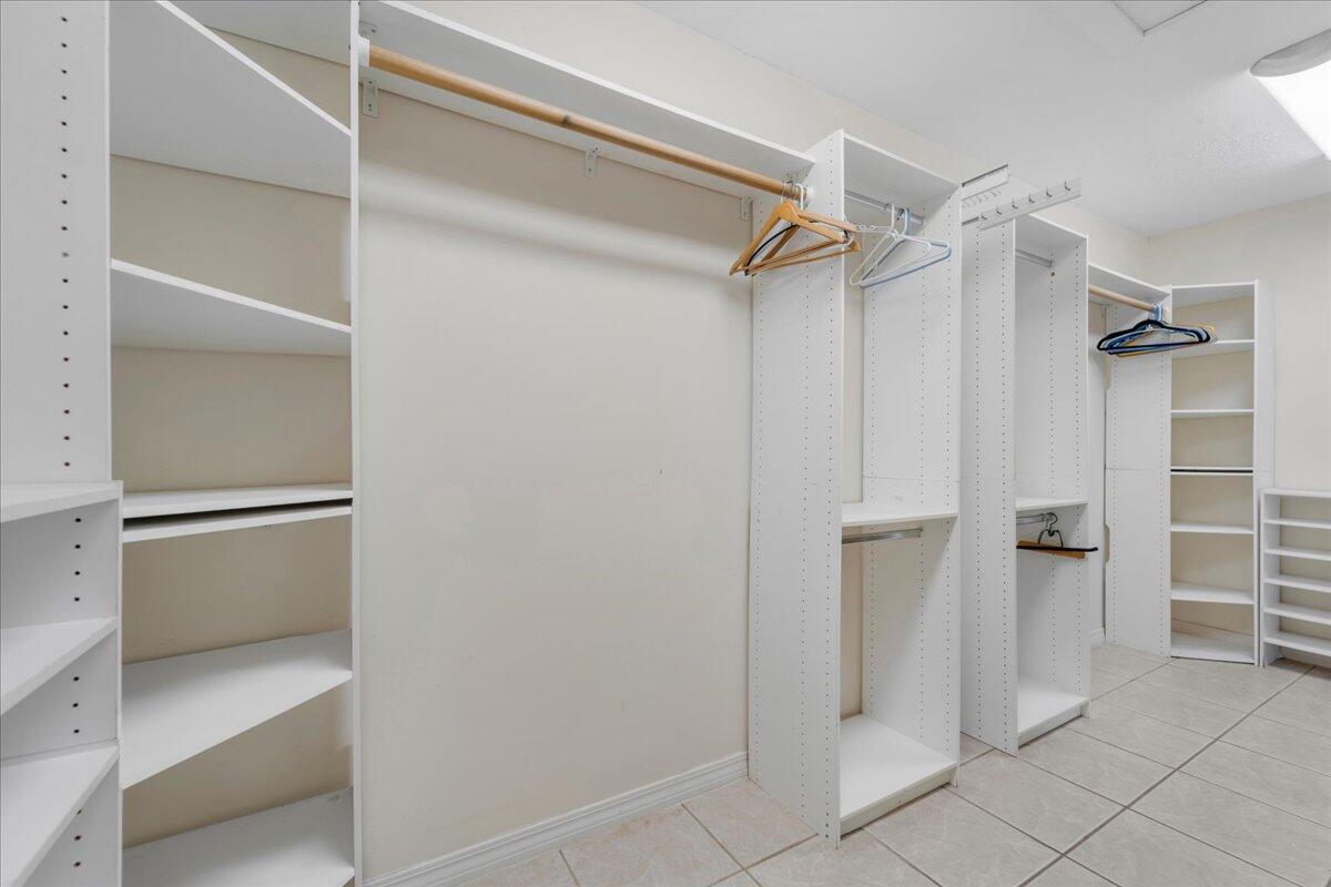 2531 River Road Property Photo 15