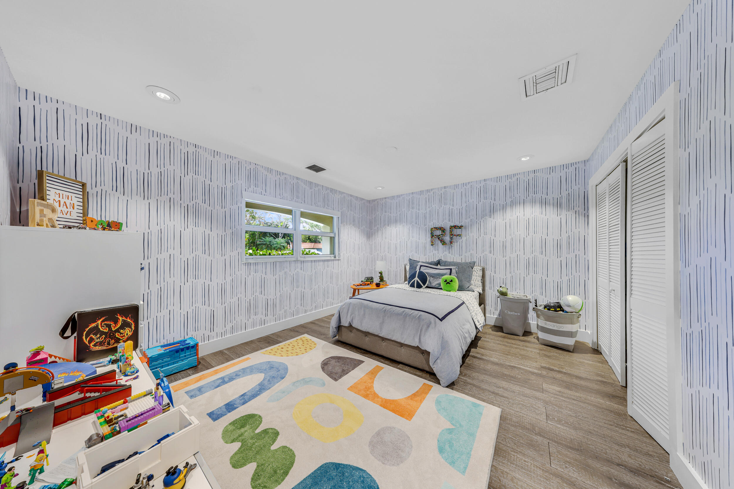 908 Cypress Grove Drive Property Photo 14