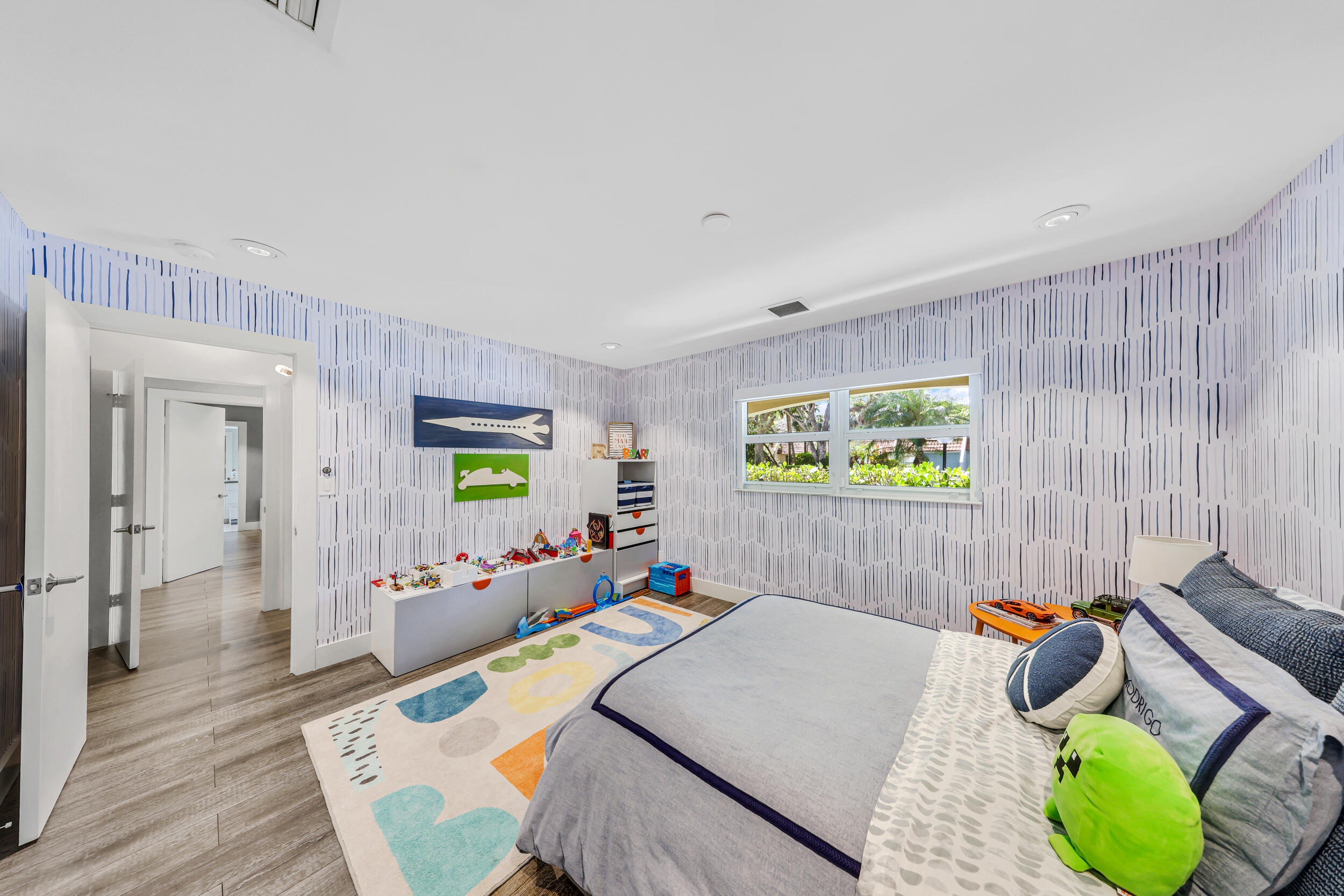 908 Cypress Grove Drive Property Photo 15