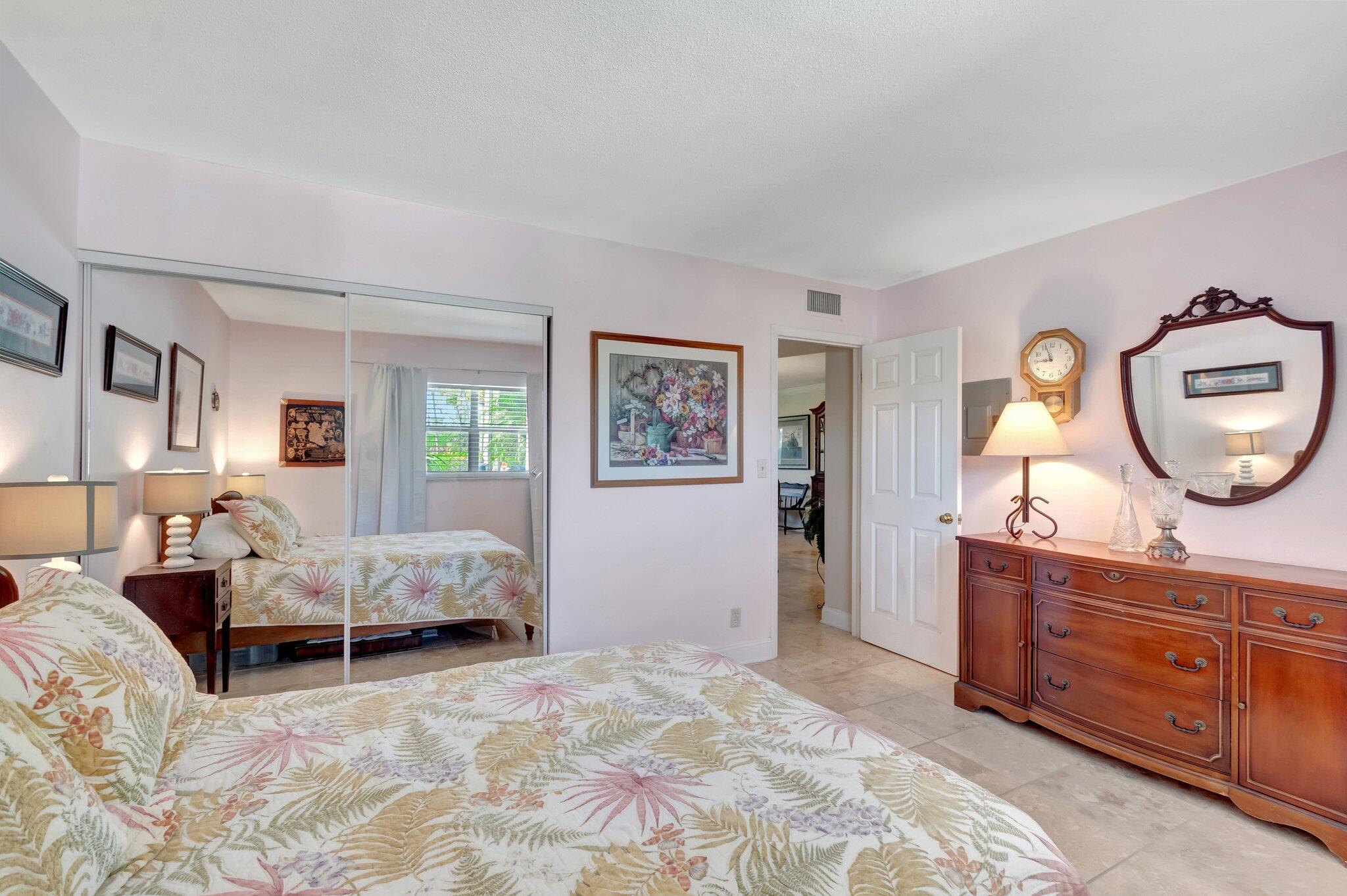 5550 N Ocean Boulevard 107 Property Photo 25