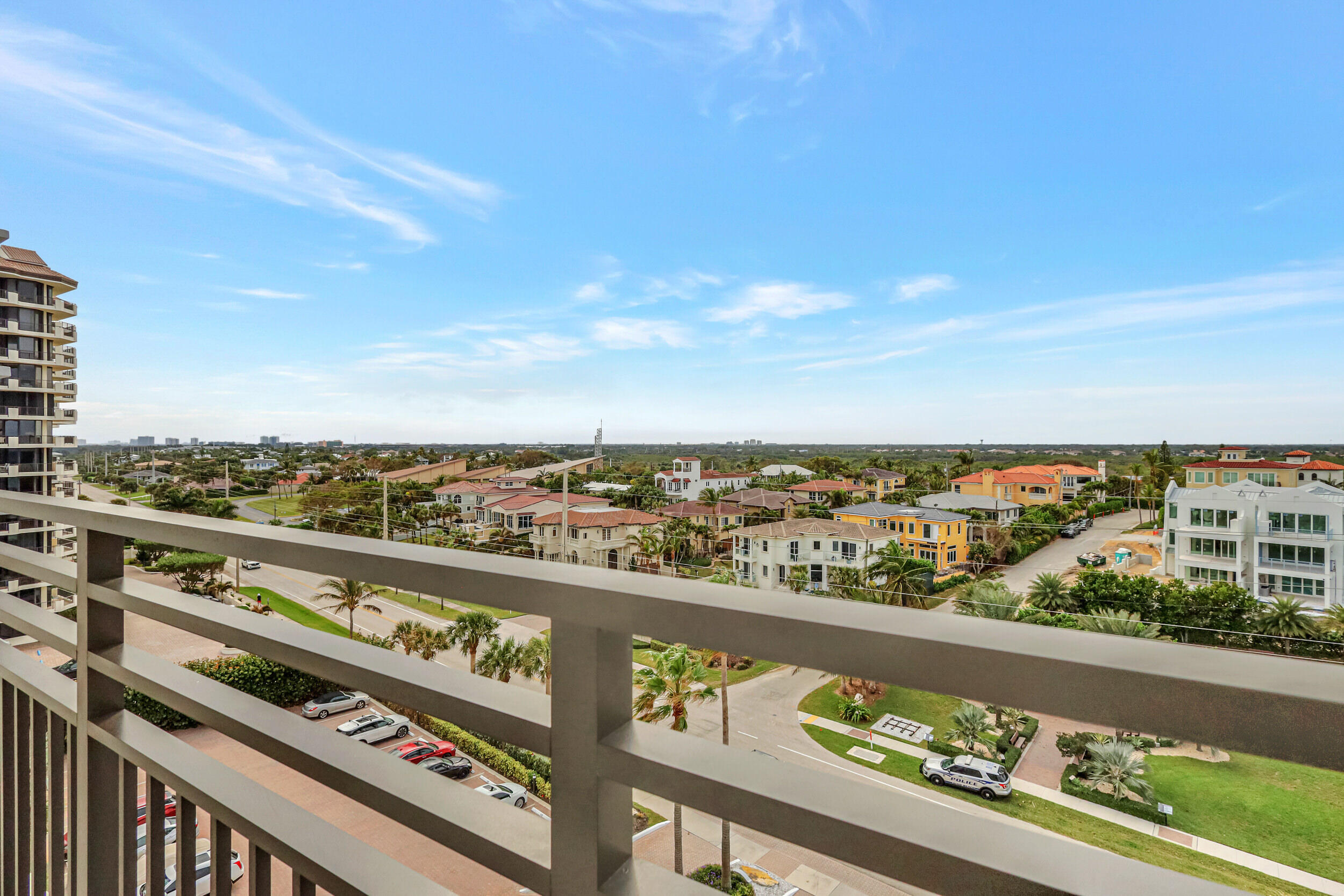 840 Ocean Drive 806 Property Photo 12