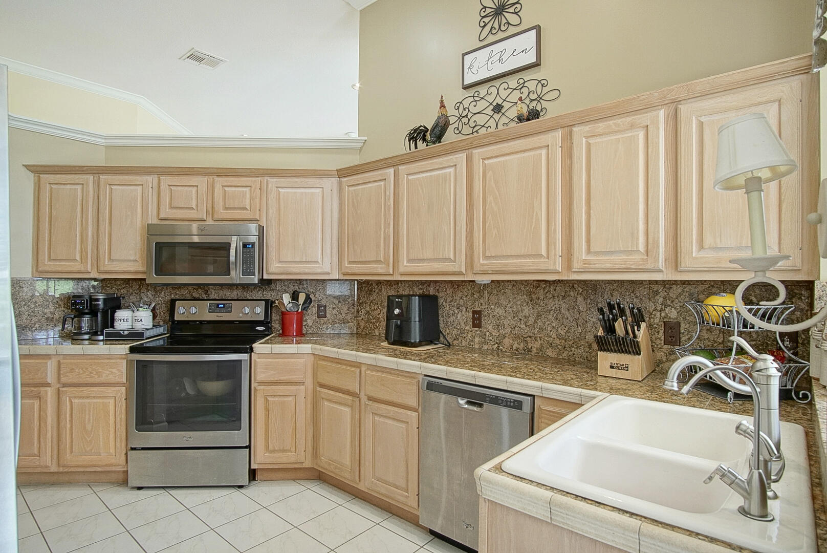 2987 Conifer Drive Property Photo 11