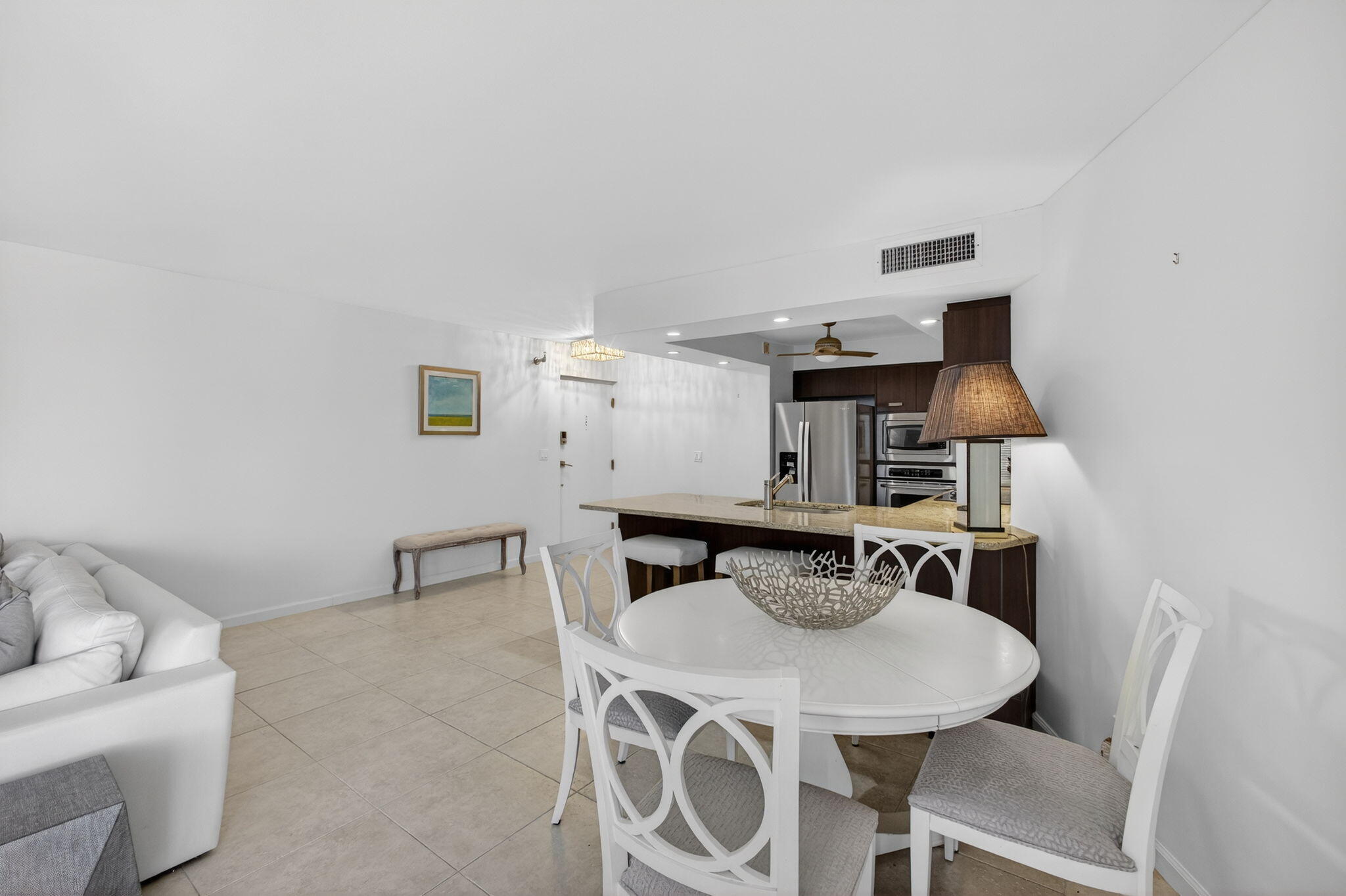 2800 N Ocean Drive B24d Property Photo 15