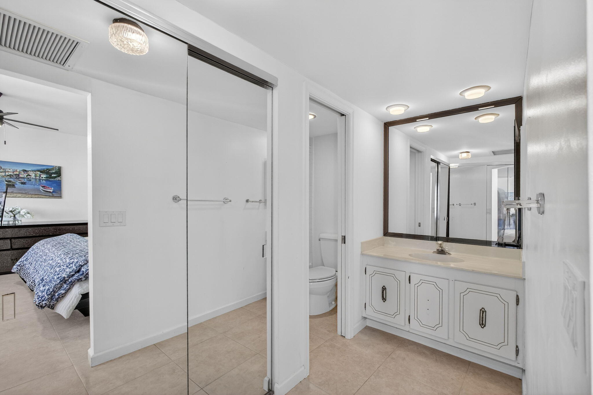 2800 N Ocean Drive B24d Property Photo 25