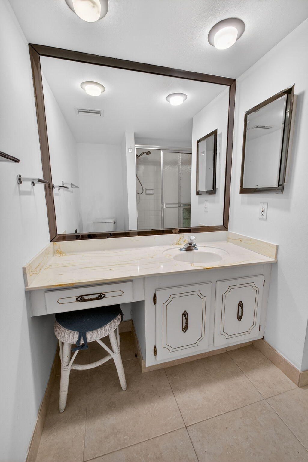 2800 N Ocean Drive B24d Property Photo 33