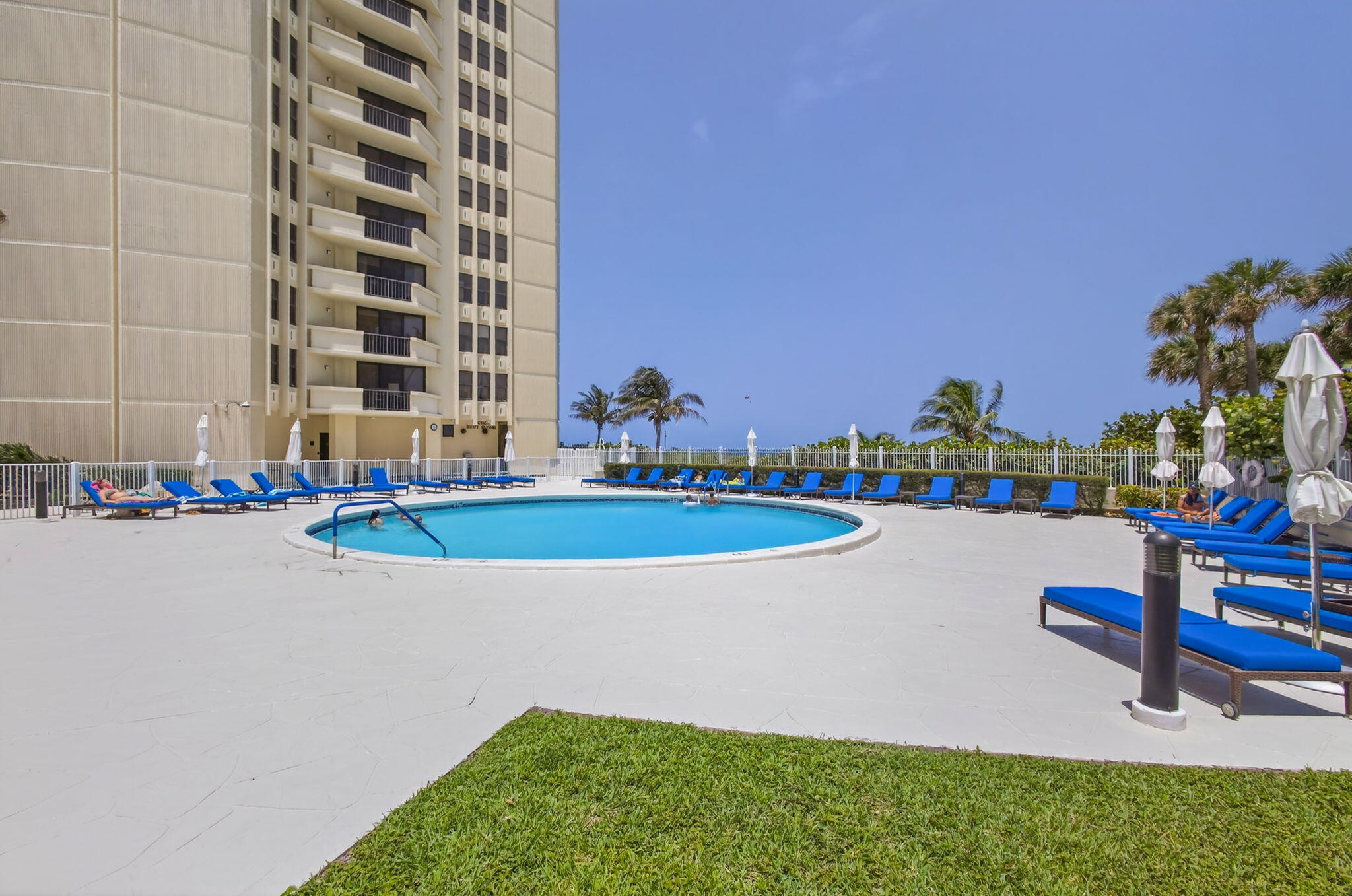 2800 N Ocean Drive B24d Property Photo 47